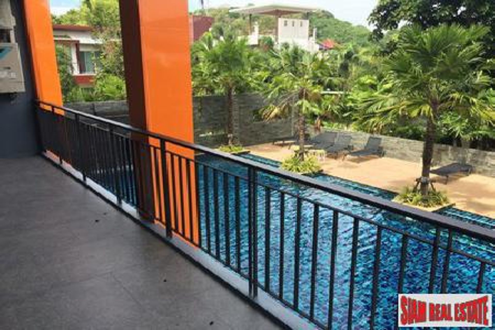 Кондоминиум в Nai Harn, Phuket 10027483