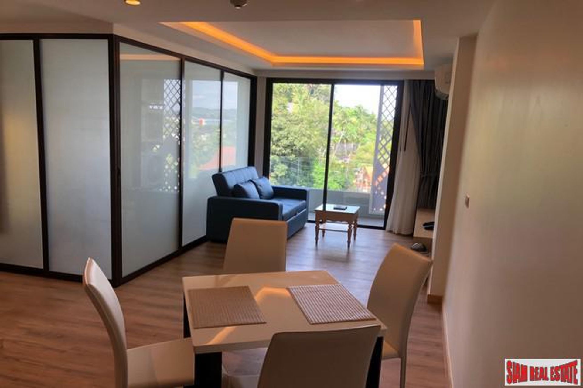 Condominium in Surin Beach, Phuket 10027740