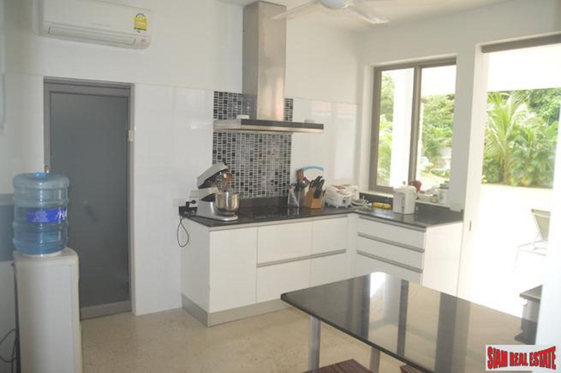 Huis in Chalong, Phuket 10027750