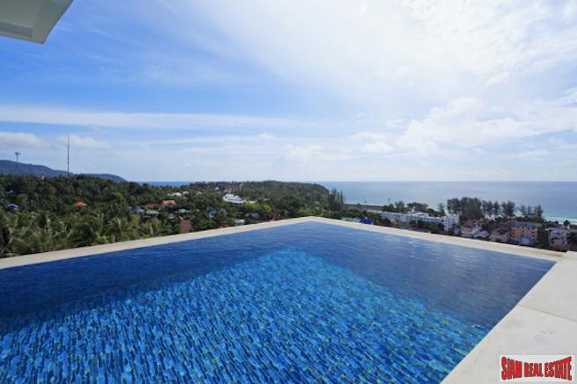 Condominium in Karon, Phuket 10027757