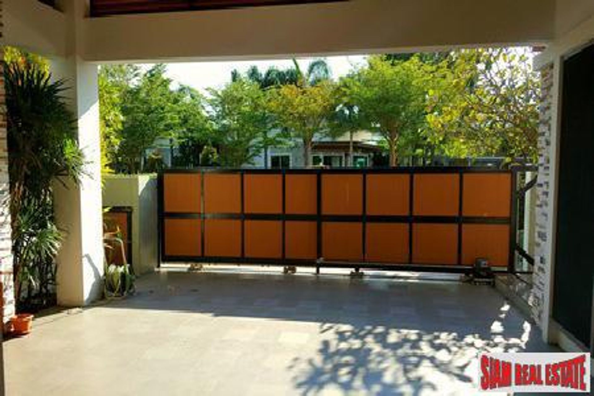 rumah dalam Ban Chalong, Phuket 10027771