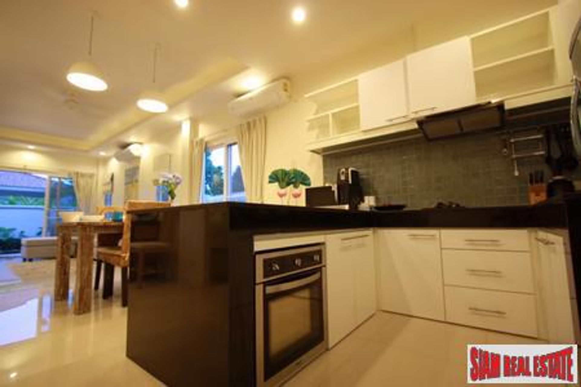 Hus i Chalong, Phuket 10027774