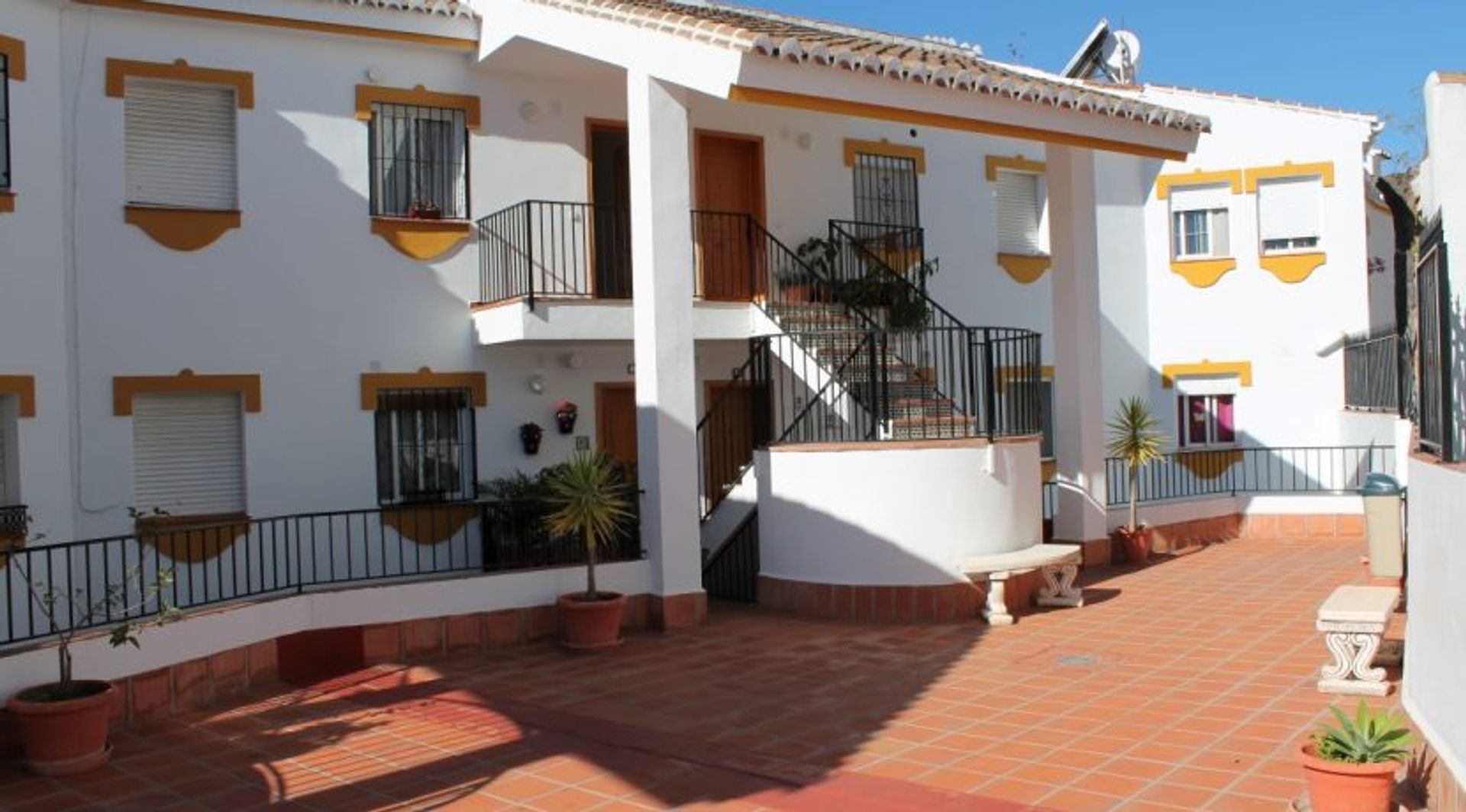 Condominium in Competa, Andalusië 10027969