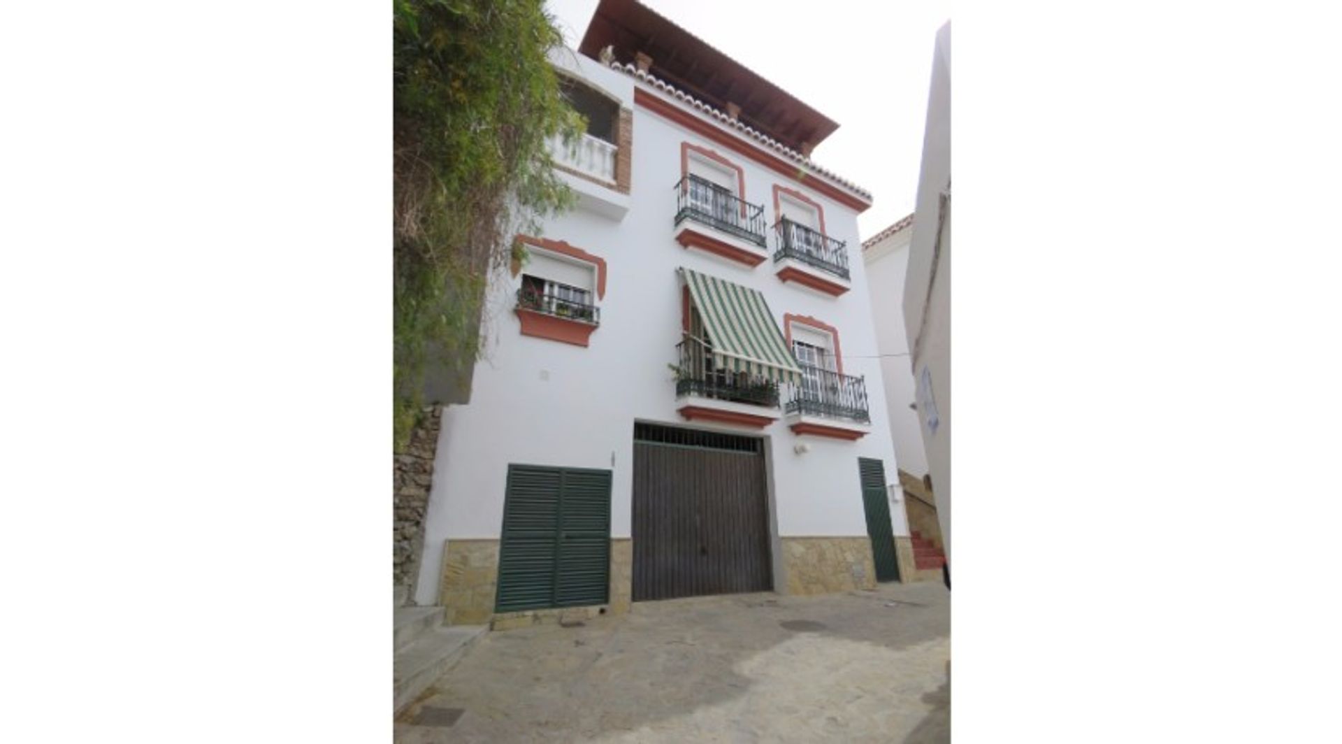 House in Competa, Andalusia 10028027