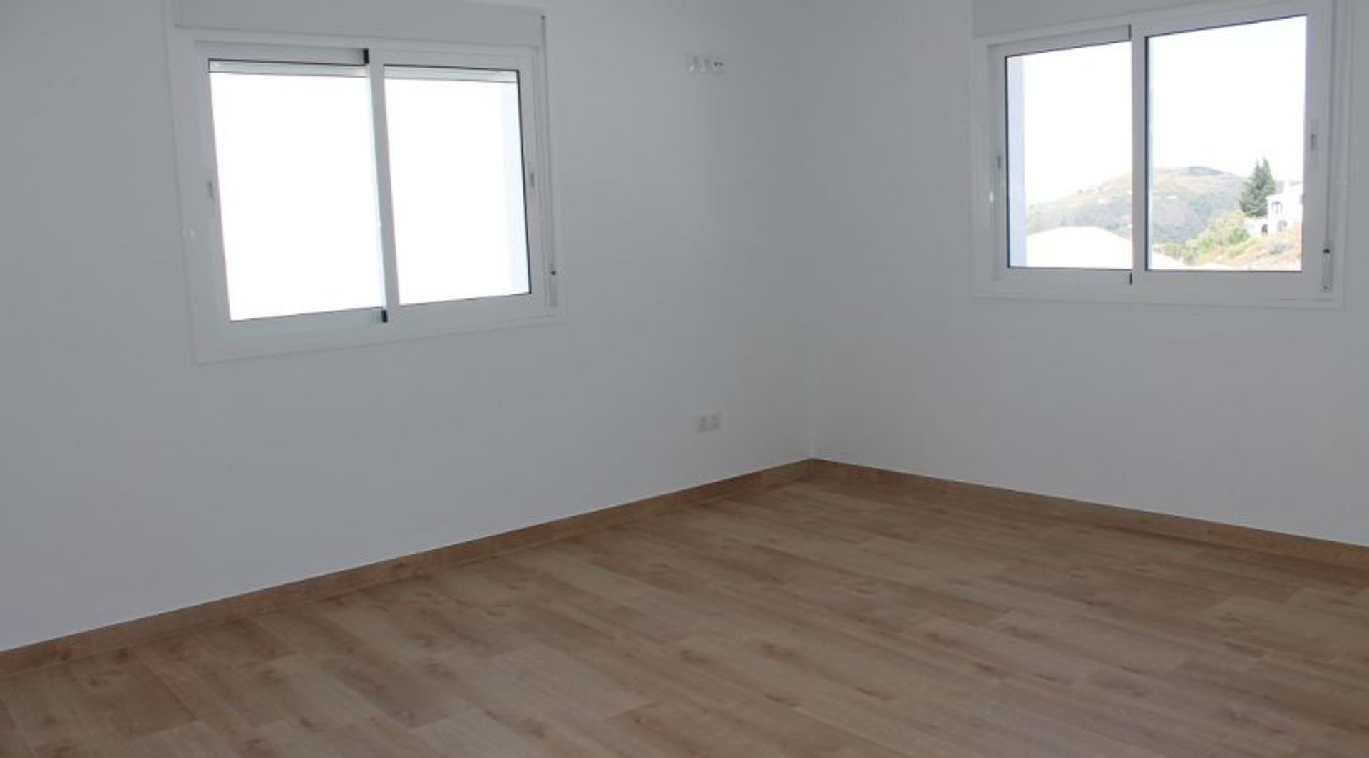 Condominium in Competa, Malaga 10028031