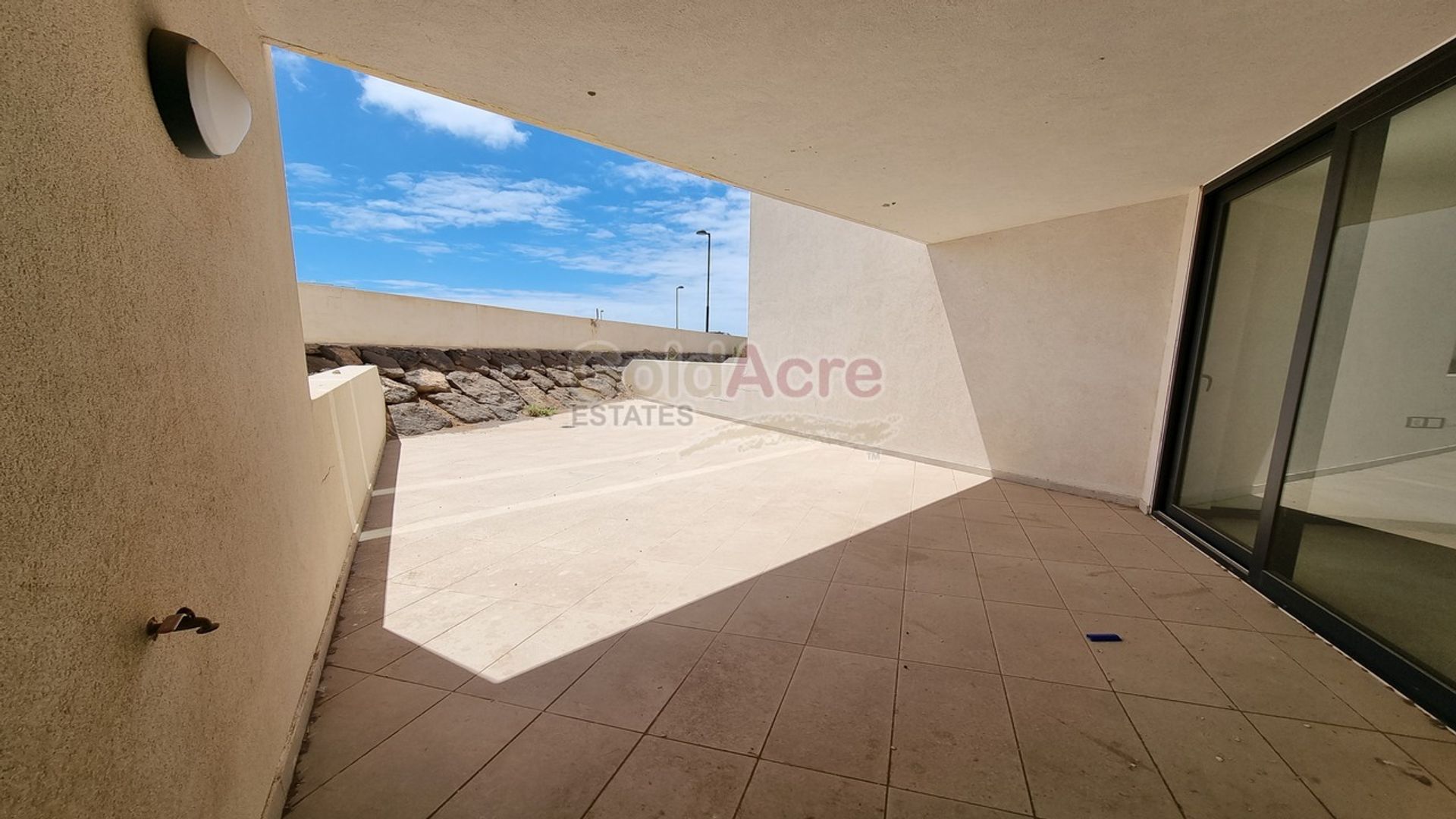 Condominium in El Cotillo, Canary Islands 10028082