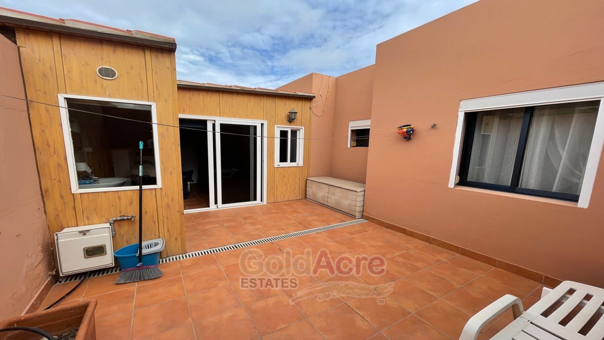 House in Caleta de Fuste, Canary Islands 10028160