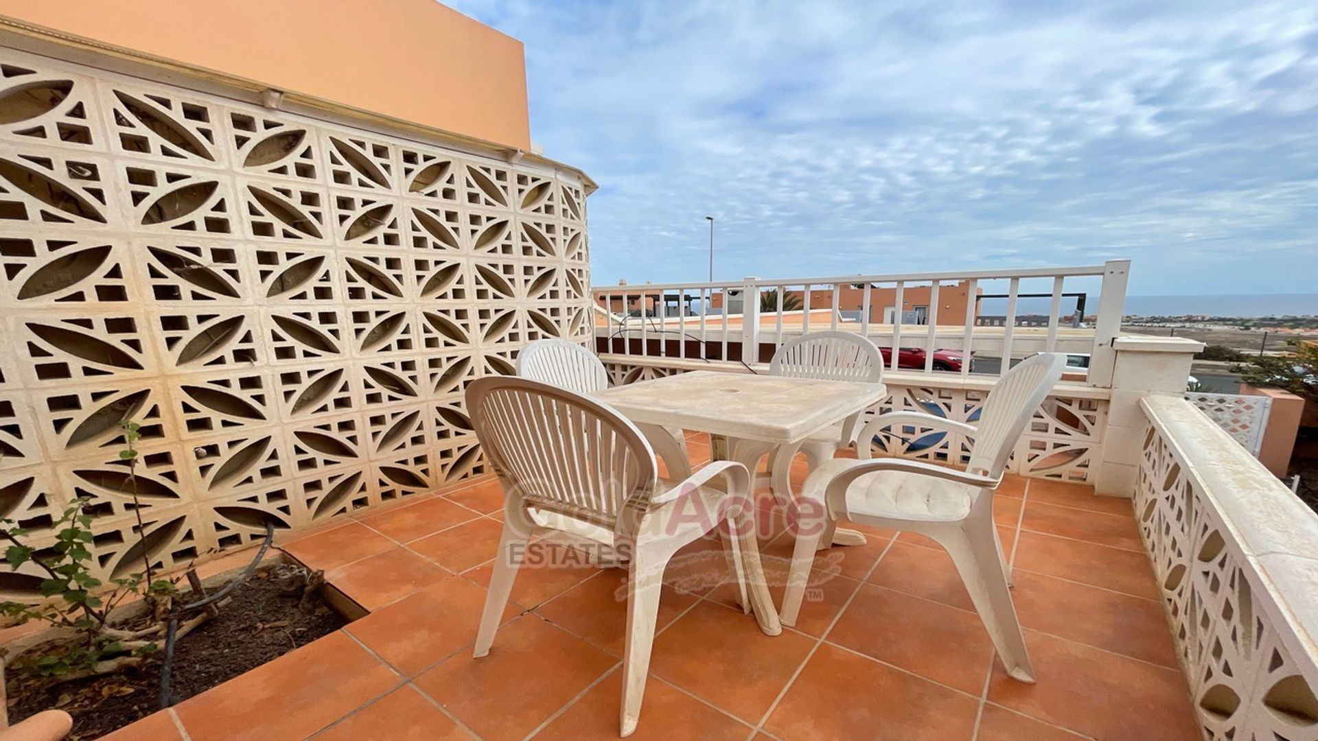 House in Caleta de Fuste, Canary Islands 10028160