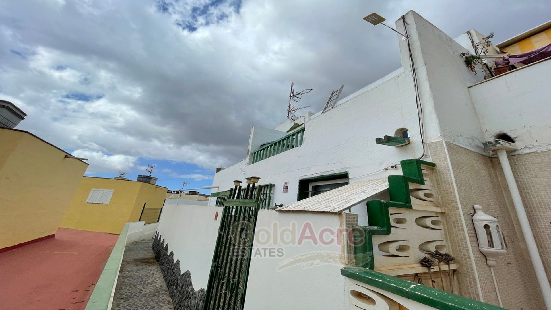 Condominium in Tarajalejo, Canary Islands 10028162