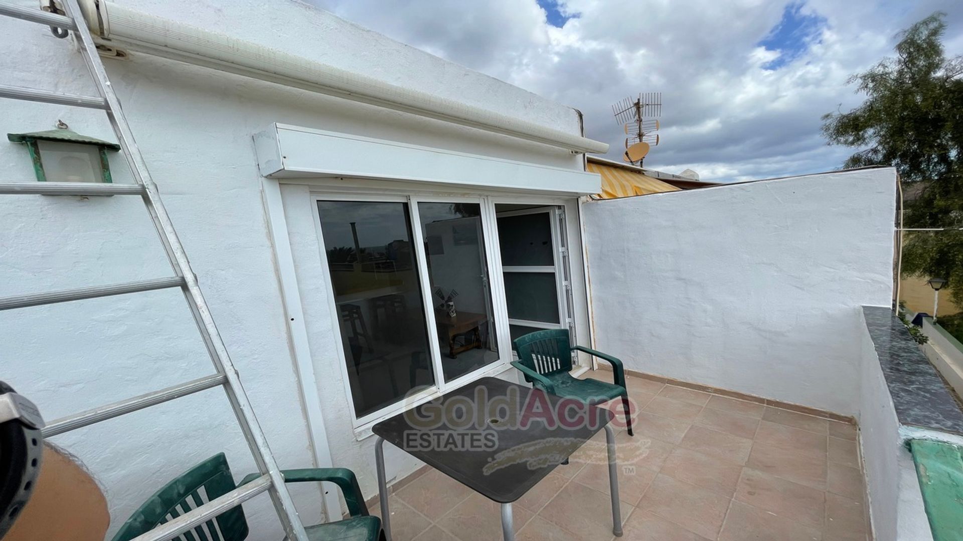 Condominium in Tarajalejo, Canary Islands 10028162