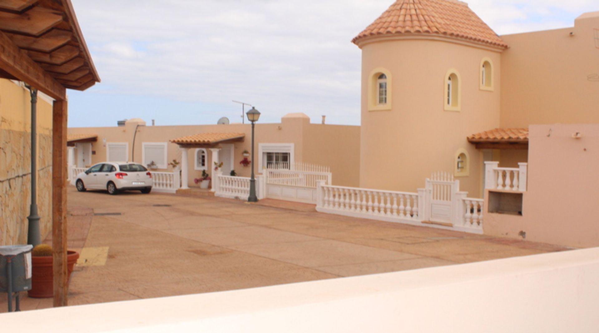 casa en Caleta de Fuste, Canary Islands 10028186