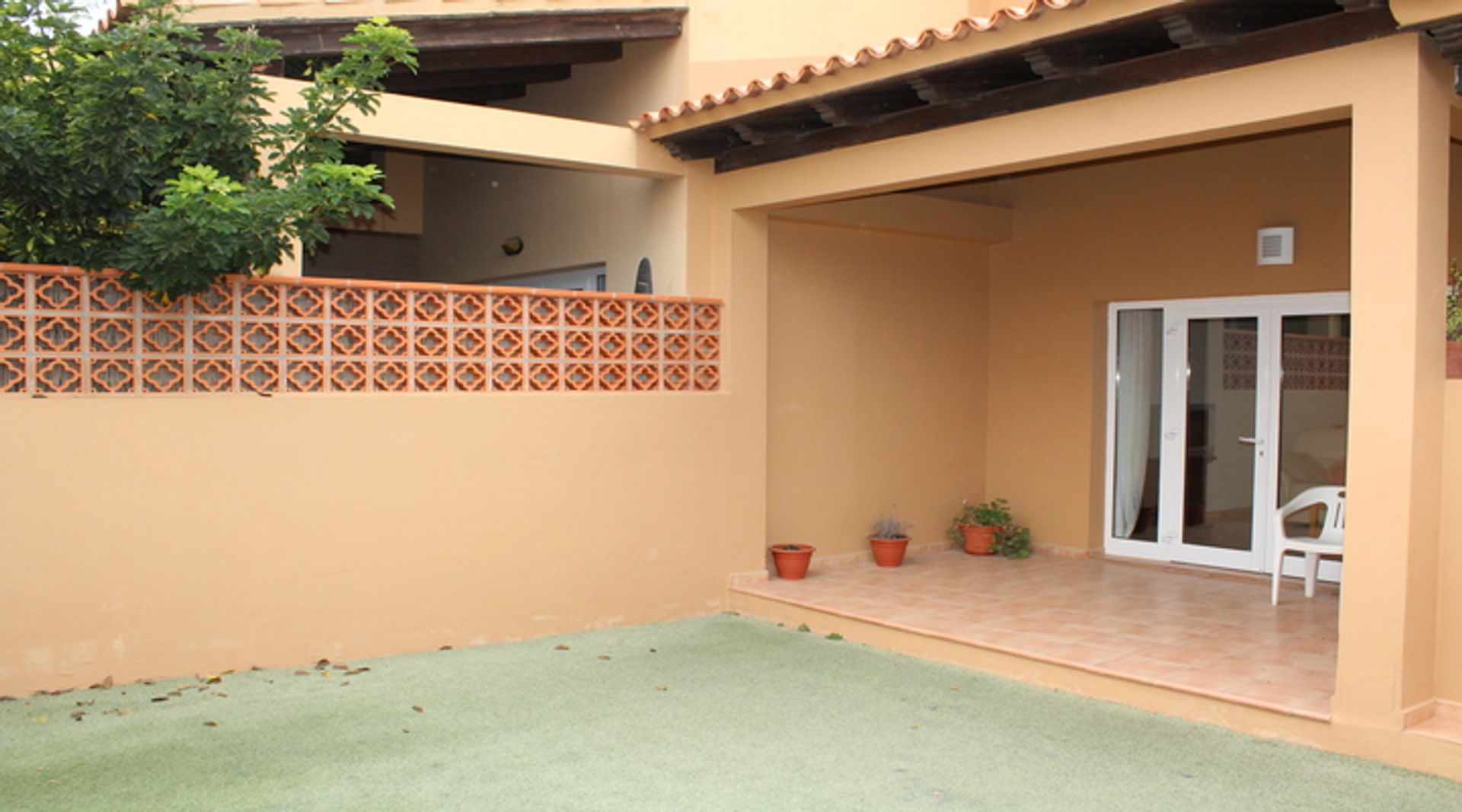 House in Corralejo, Canary Islands 10028210