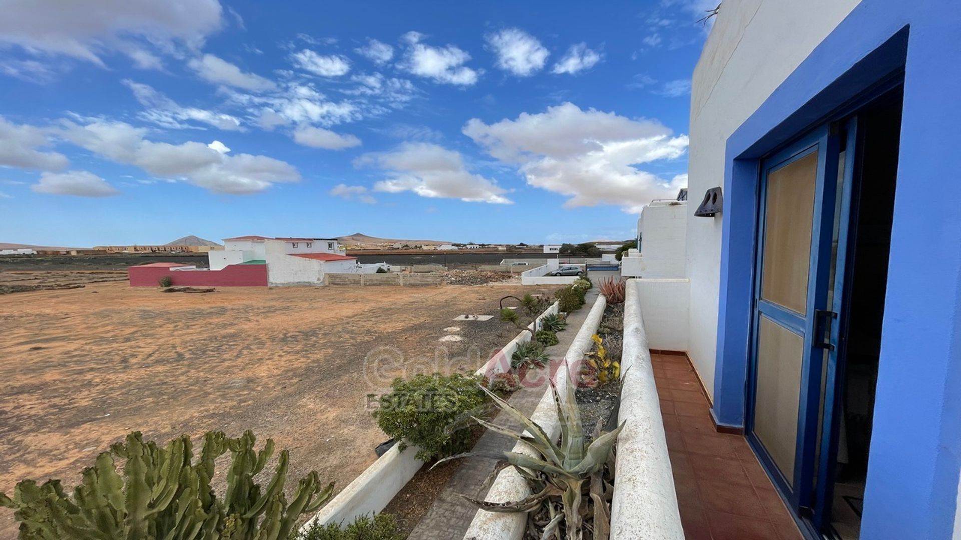 Haus im La Oliva, Canary Islands 10028231