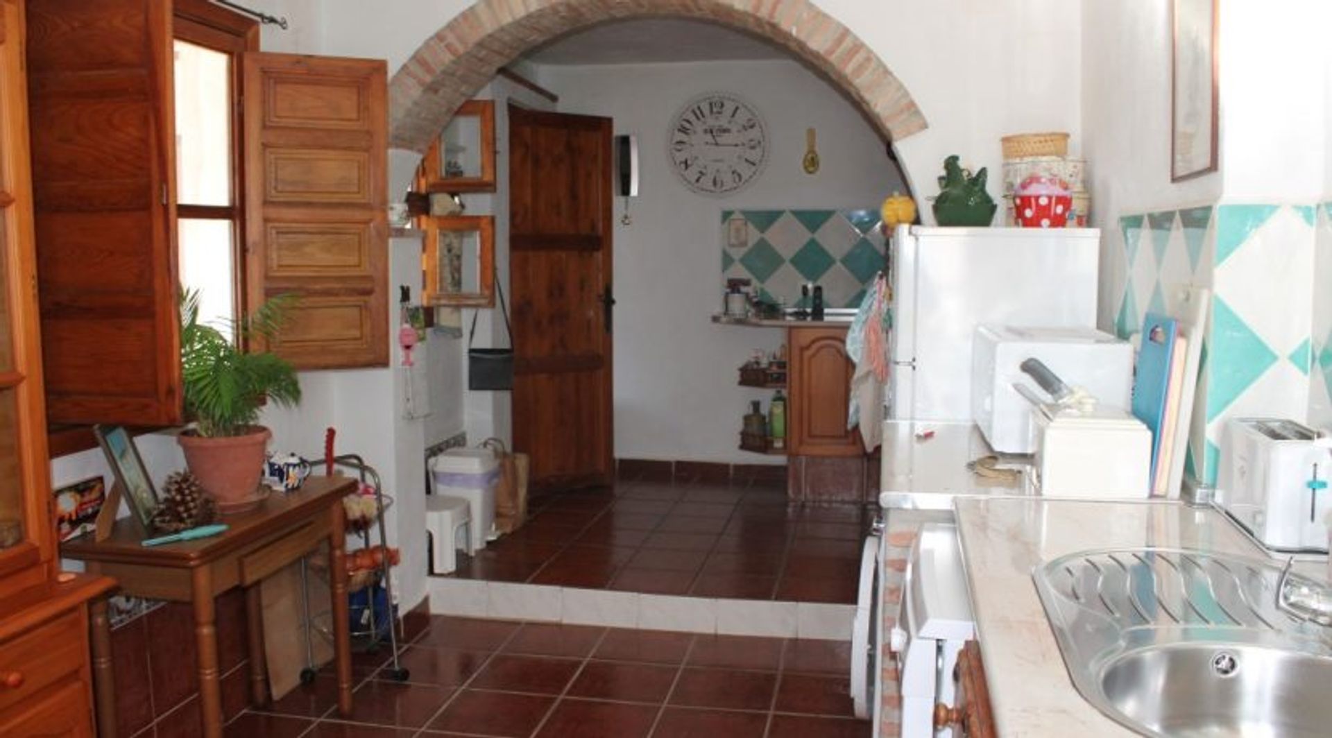 House in CanIllas de AlbaIda, Malaga 10028238