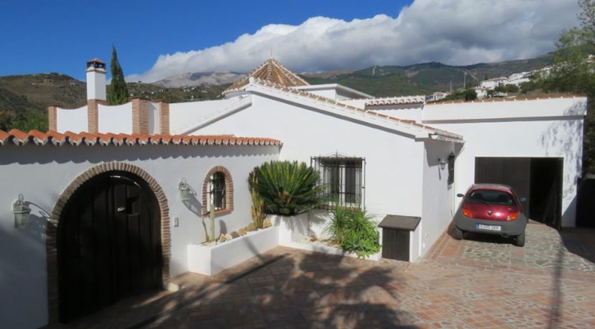 σπίτι σε Canillas de Albaida, Andalusia 10028259