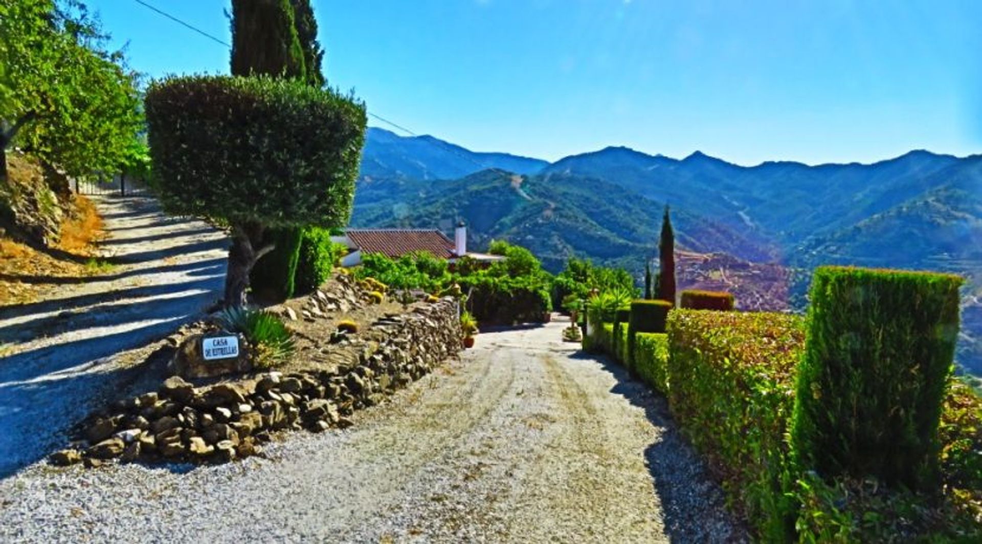 Будинок в Canillas de Albaida, Andalusia 10028266