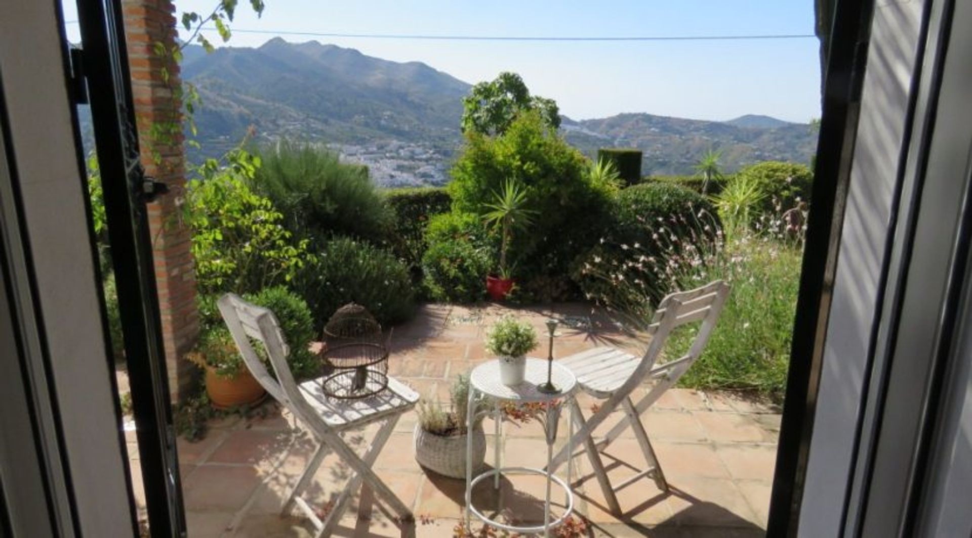 Rumah di CanIllas de AlbaIda, Malaga 10028266