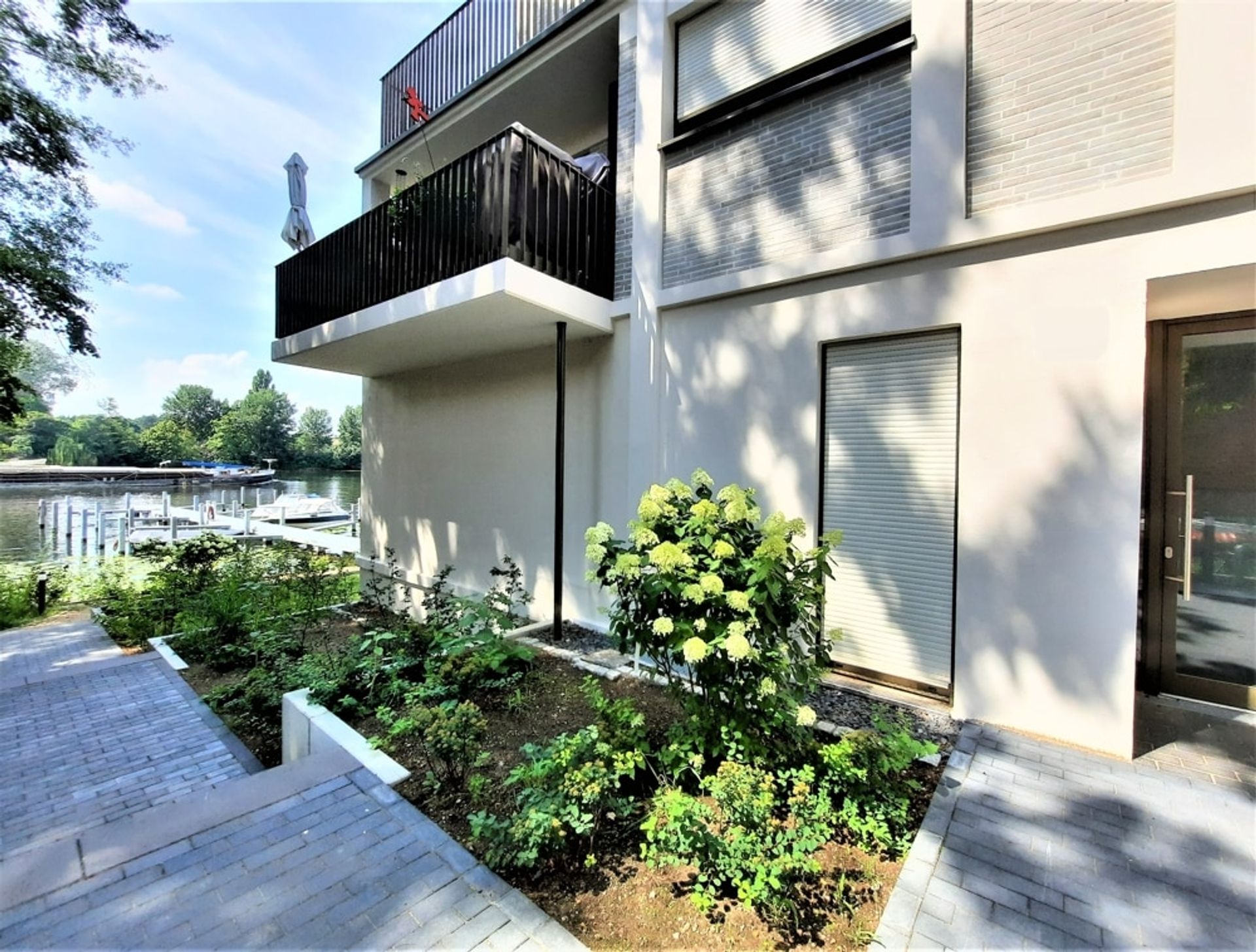 Condominio en Oberschoneweide, Berlin 10028524