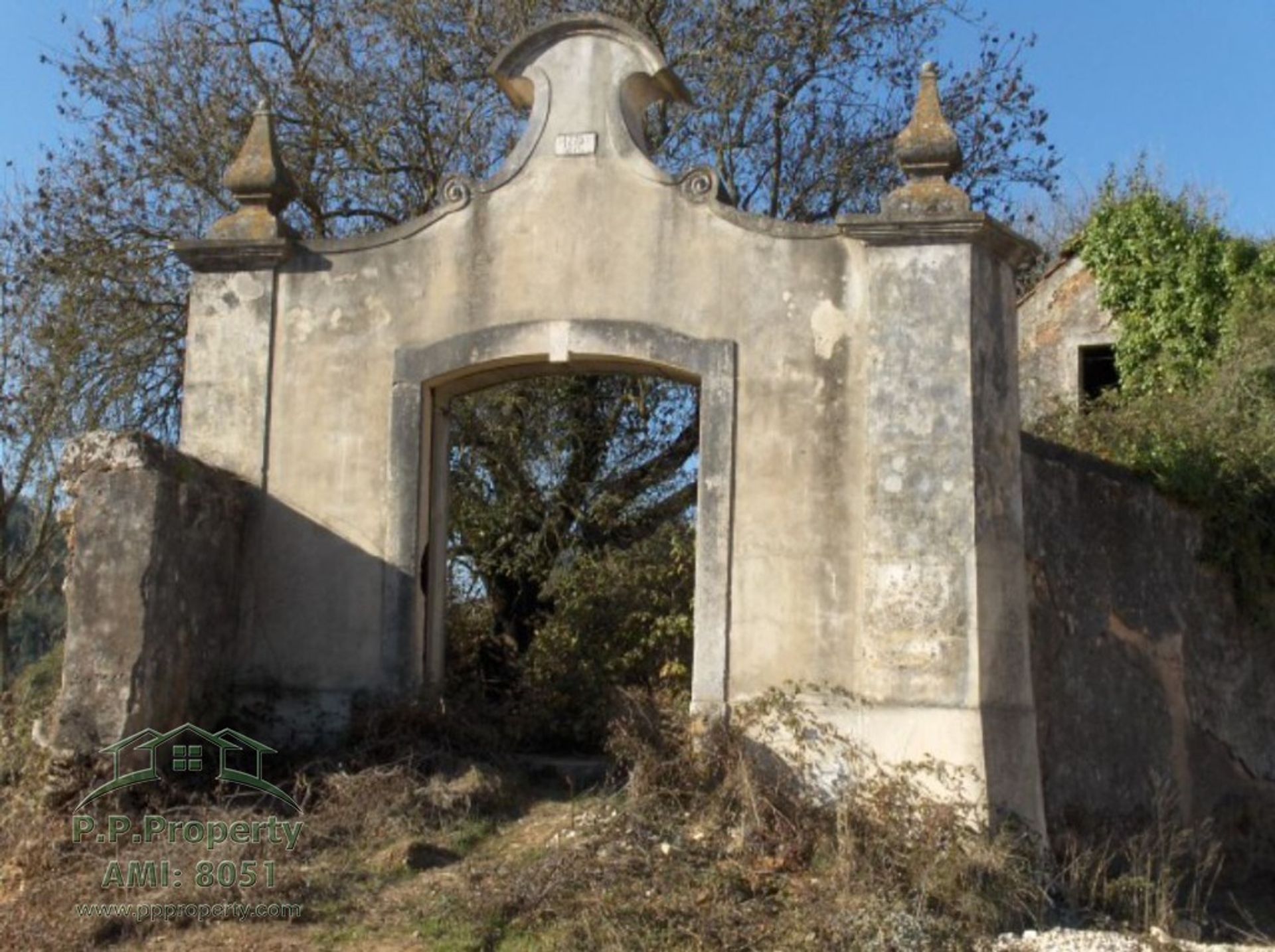 Maa sisään Caldas da Rainha, Leiria 10028712