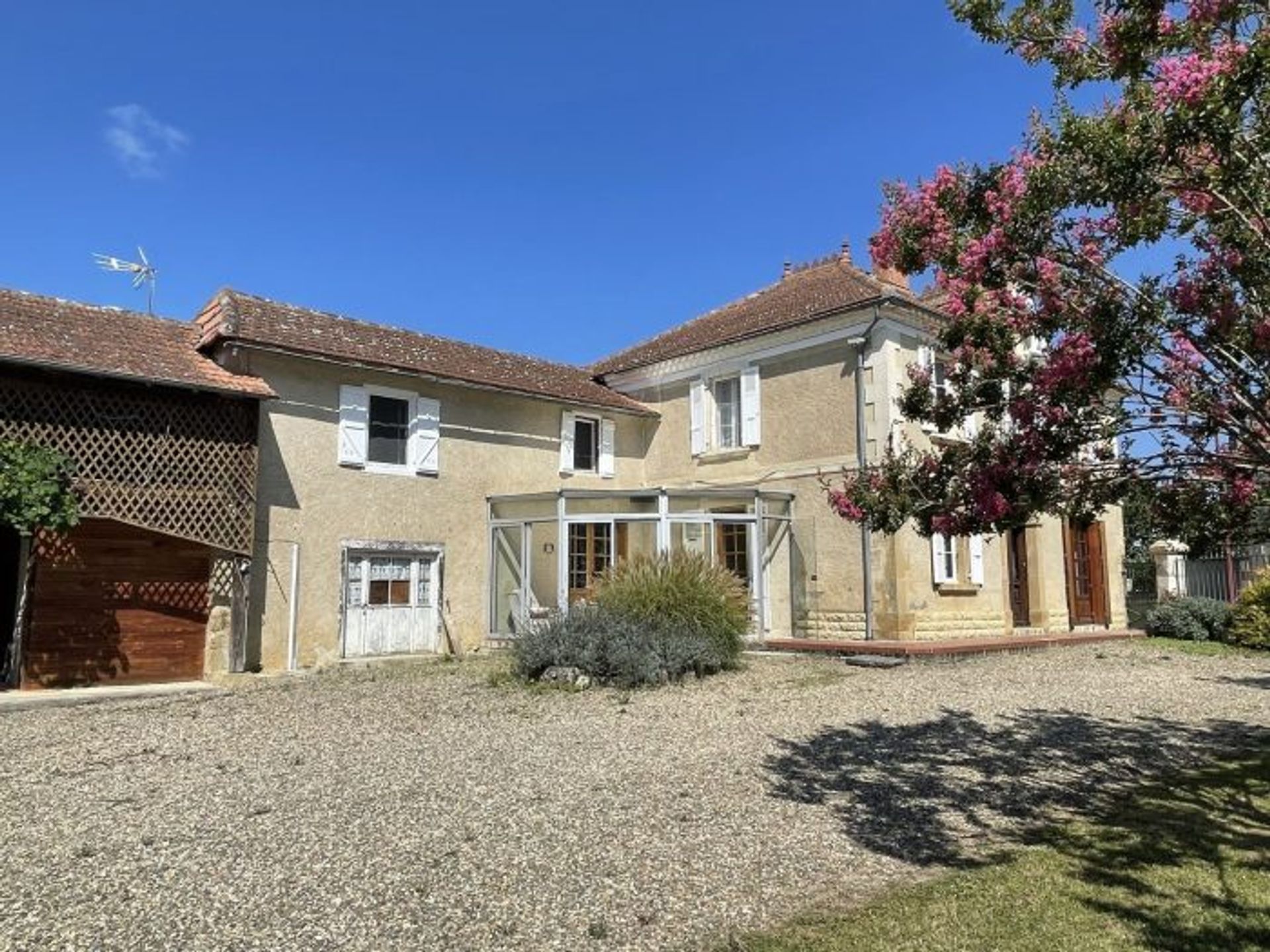 Condominio en Mielan, Midi-Pyrenees 10028956