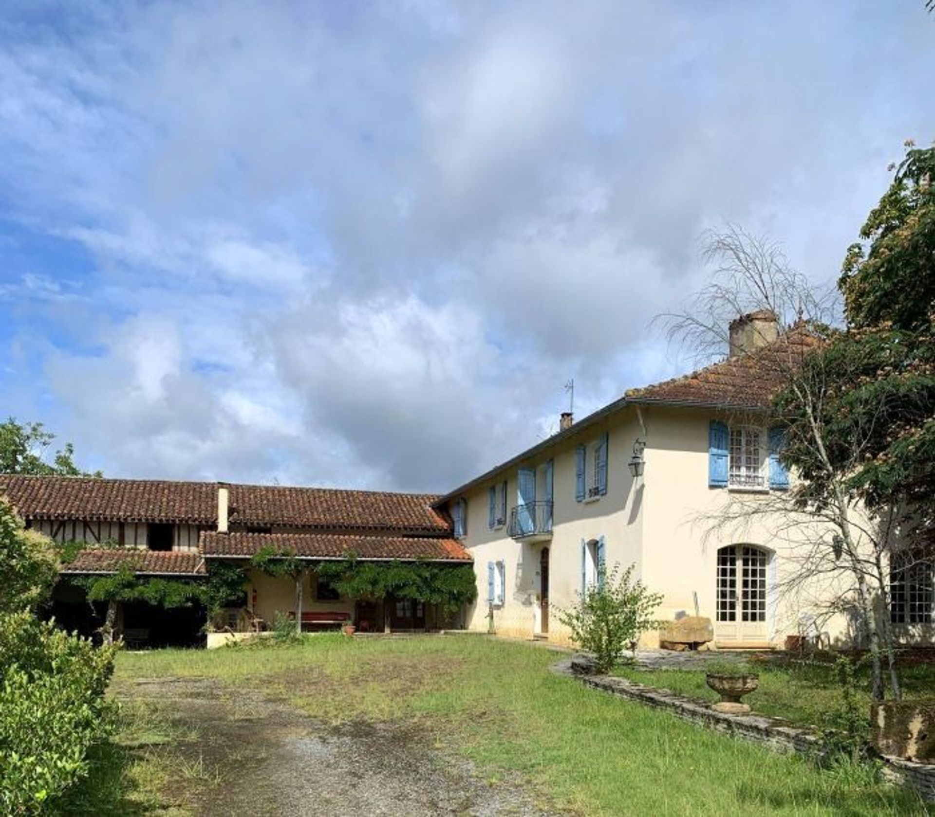 Rumah di Marciac, Midi-Pyrenees 10028960