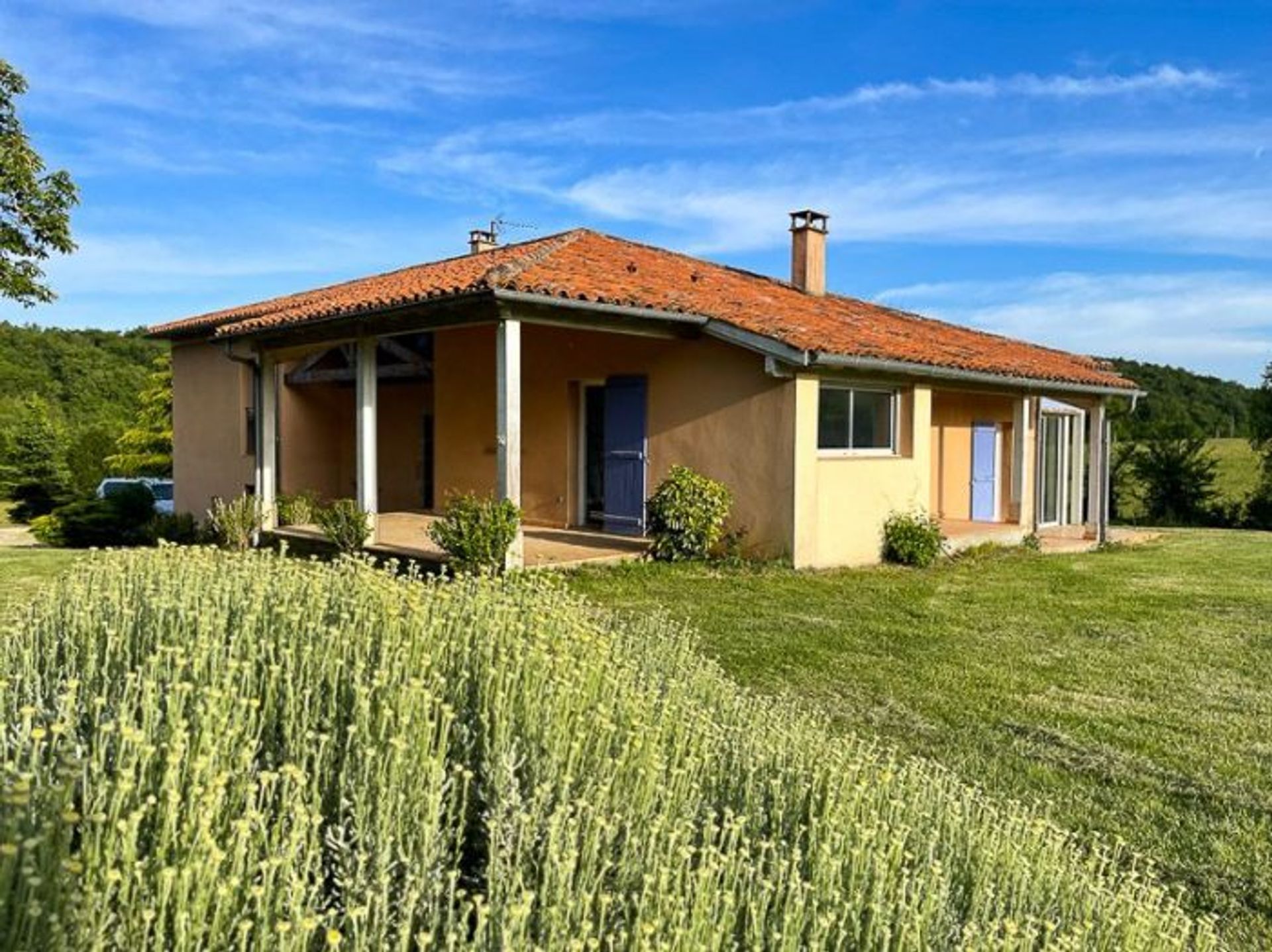 Rumah di Montesquiou, Midi-Pyrenees 10028974