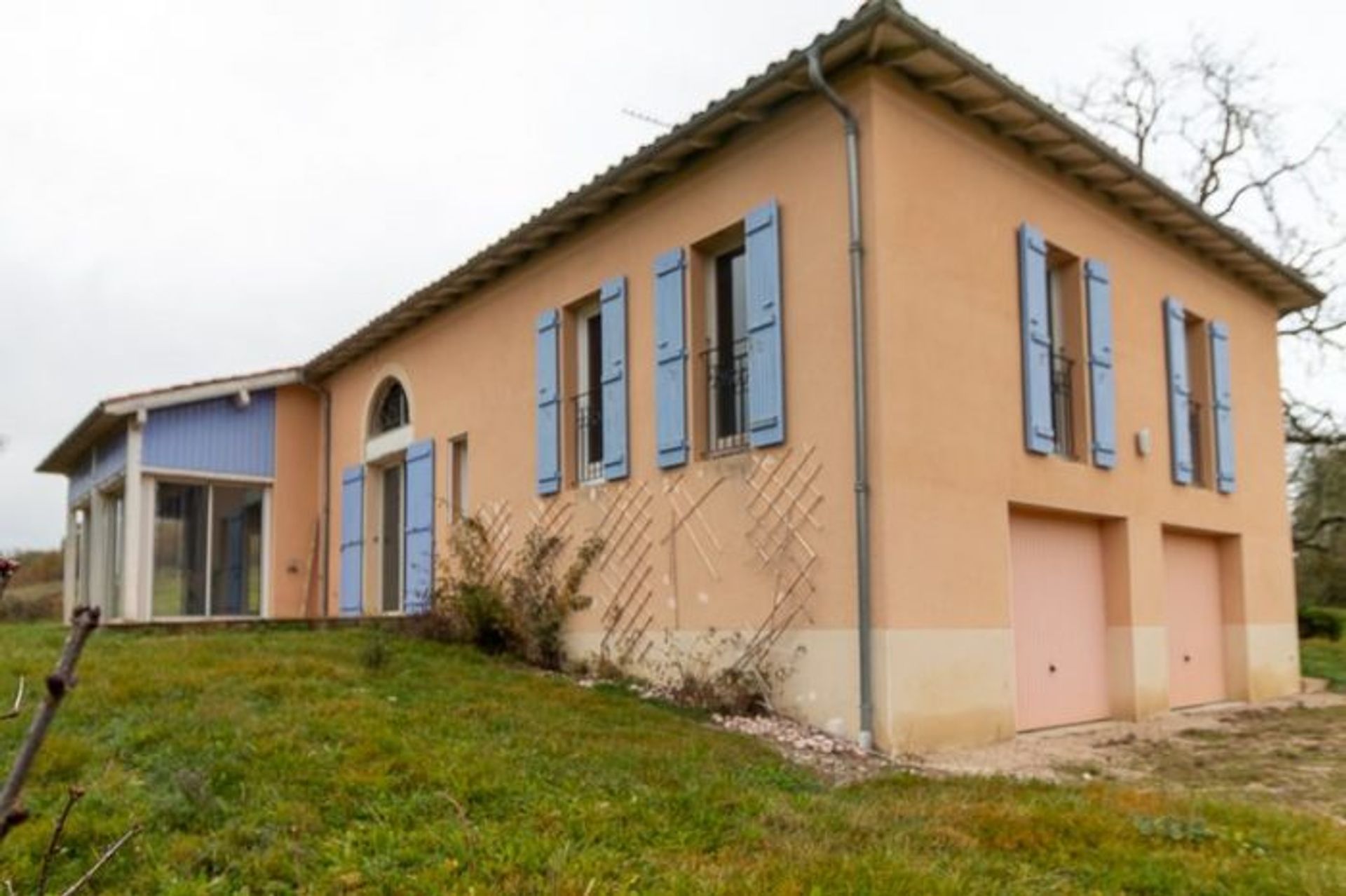 Rumah di Montesquiou, Midi-Pyrenees 10028974