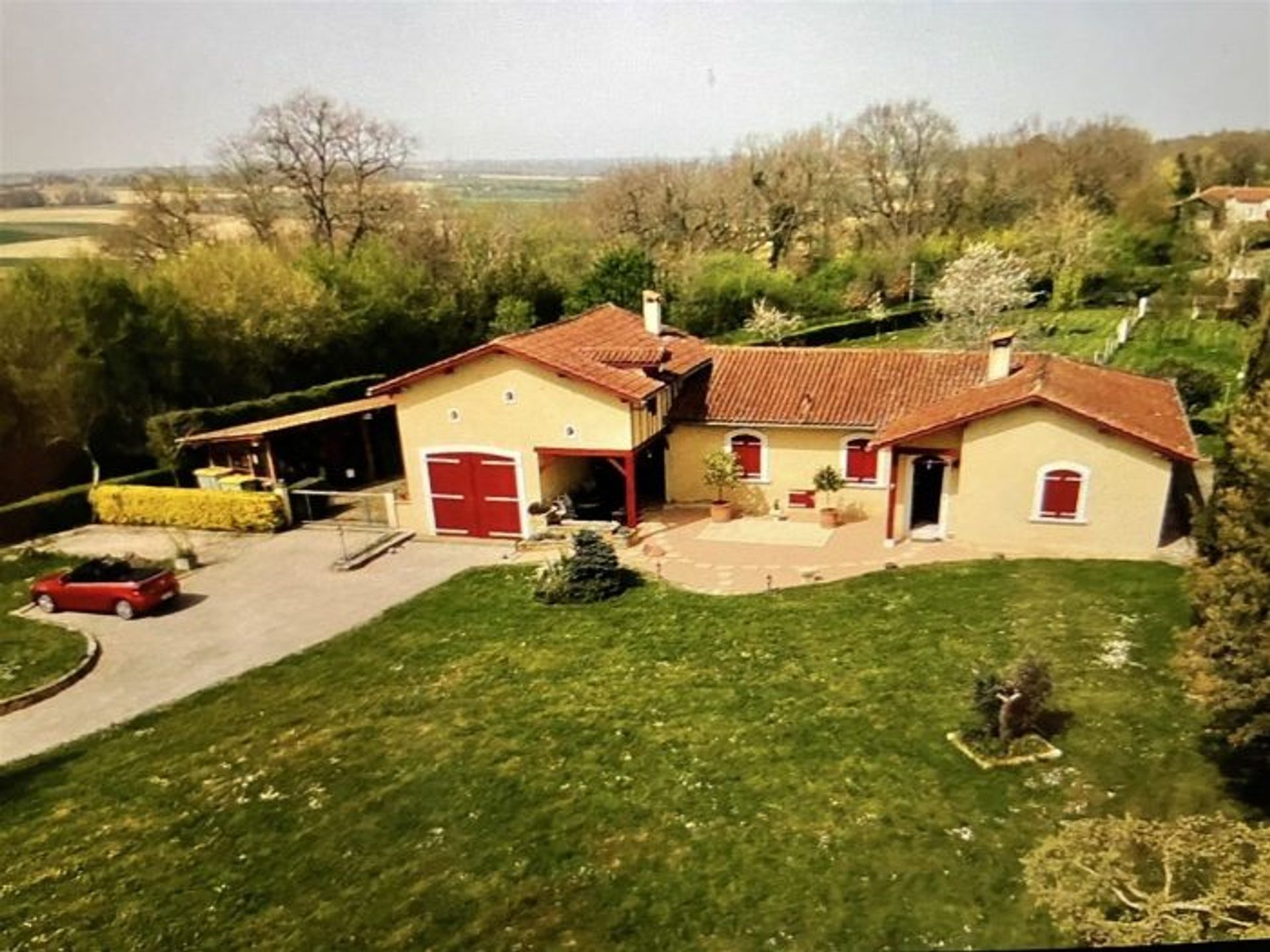 Condominium in Masseube, Occitanie 10028979