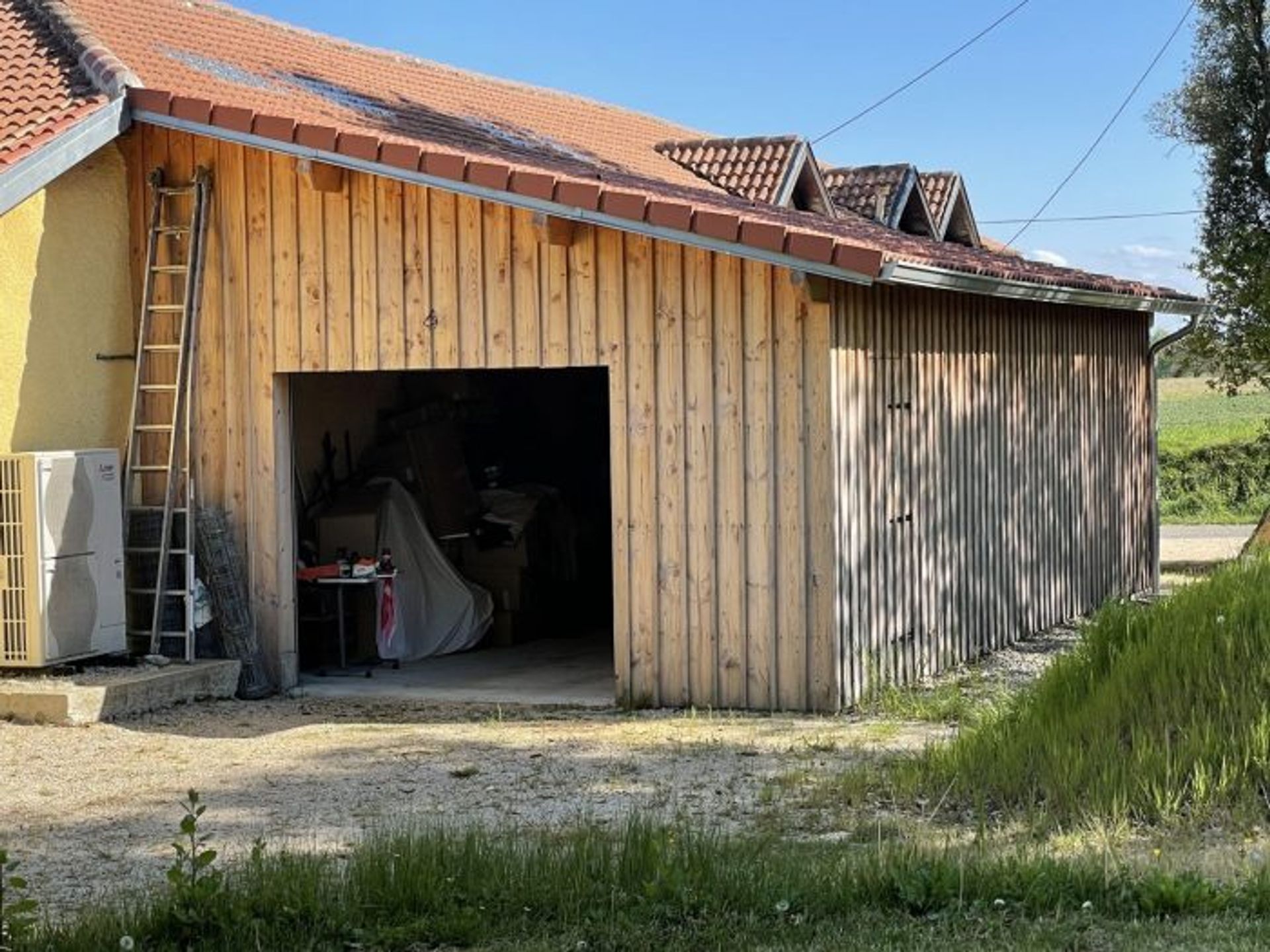 Hus i Mirande, Midi-Pyrenees 10029003