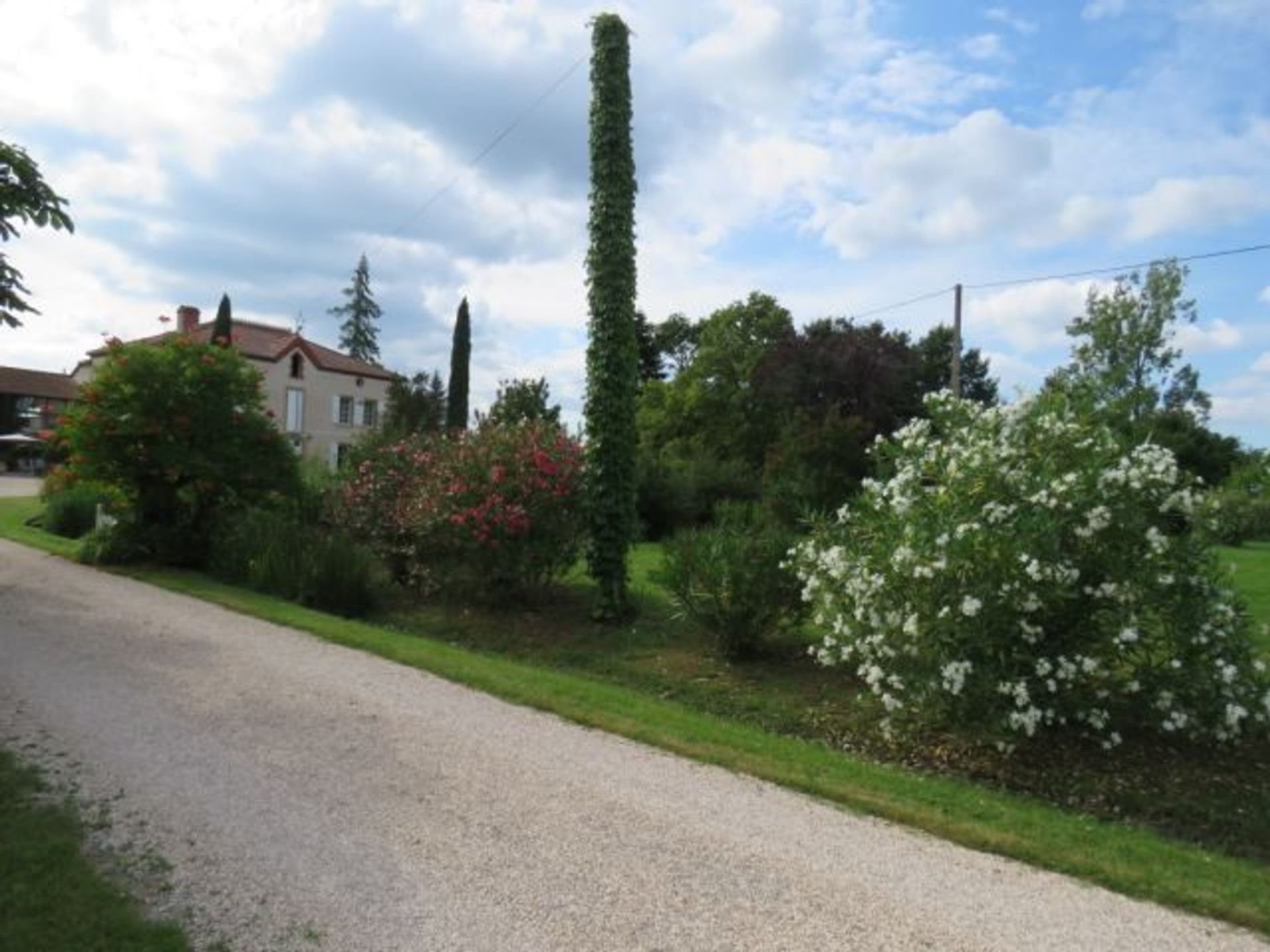 Hus i Masseube, Midi-Pyrenees 10029062