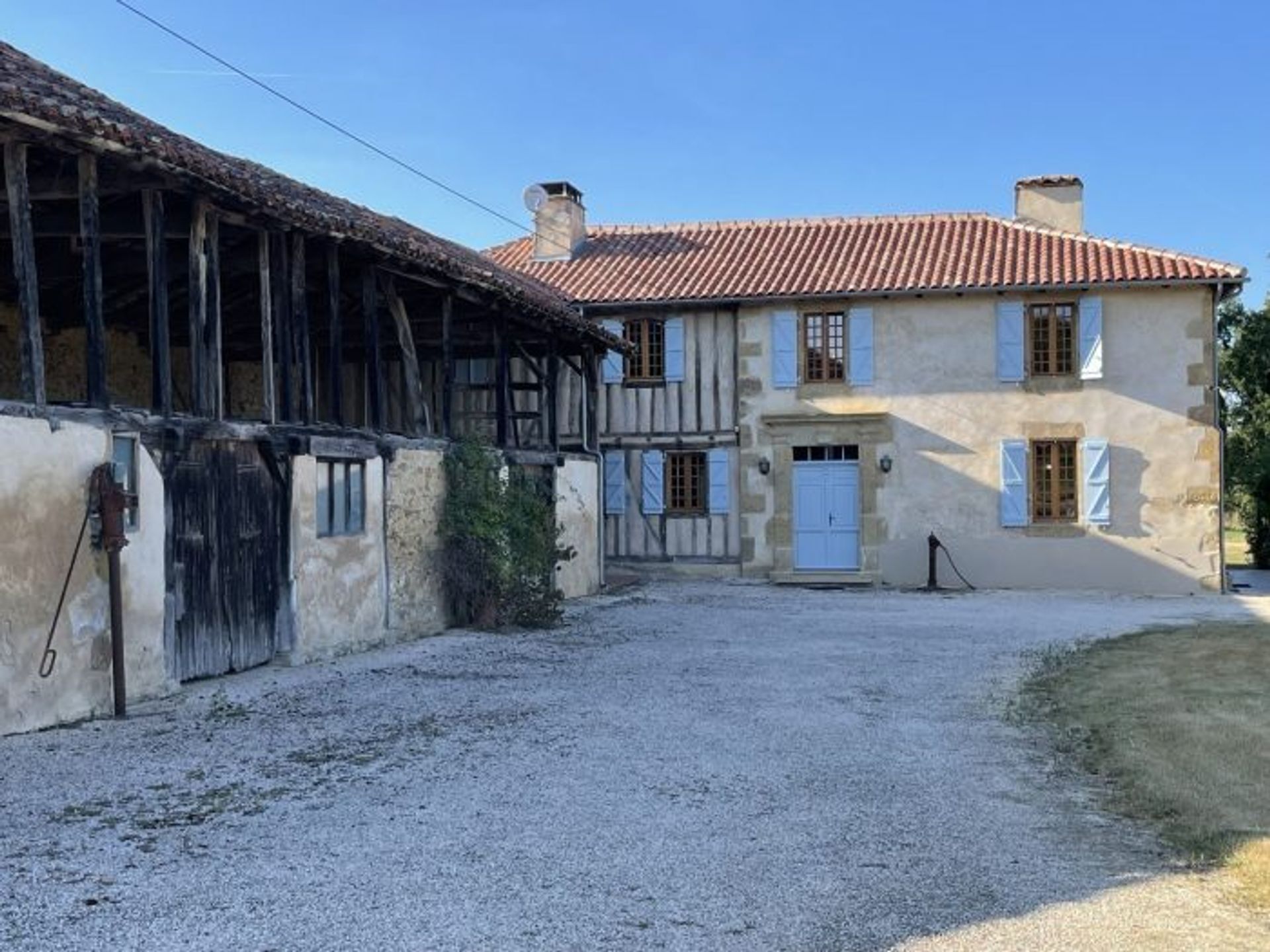 rumah dalam Masseube, Midi-Pyrenees 10029066