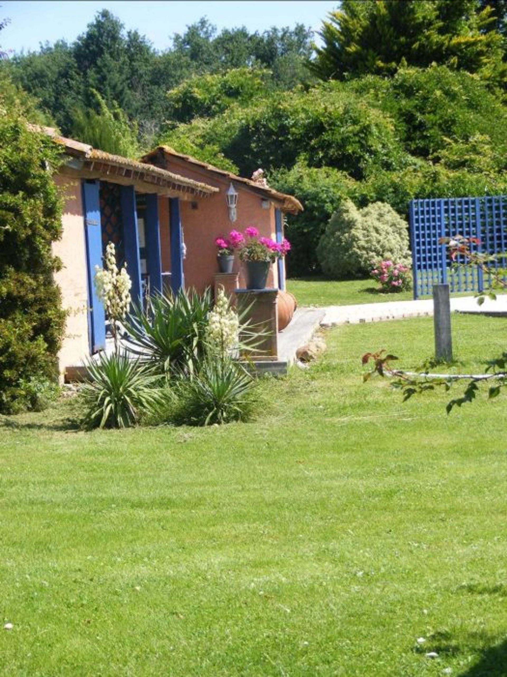 بيت في Masseube, Midi-Pyrenees 10029142