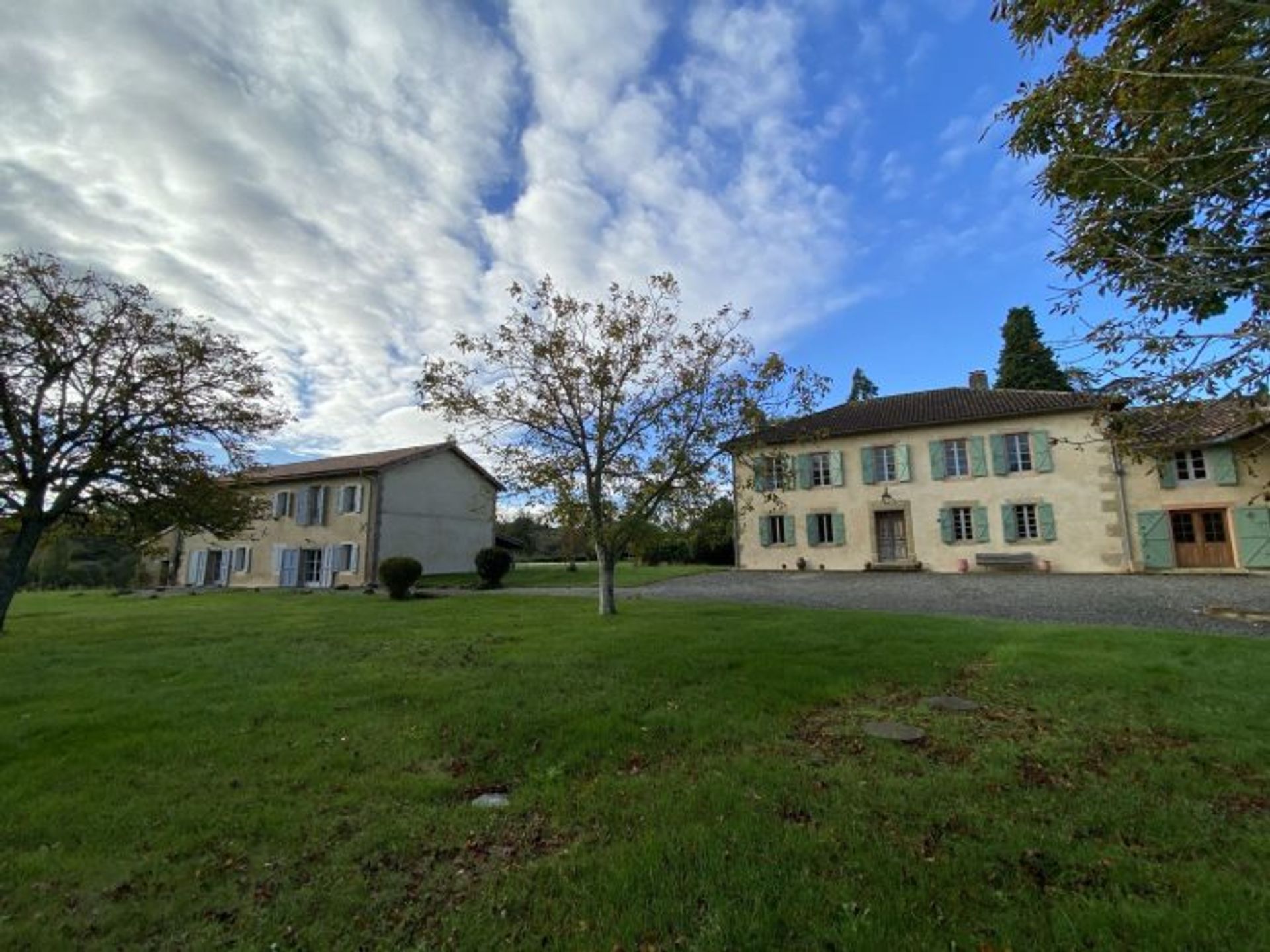 casa no L'Isle-en-Dodon, Midi-Pyrenees 10029185