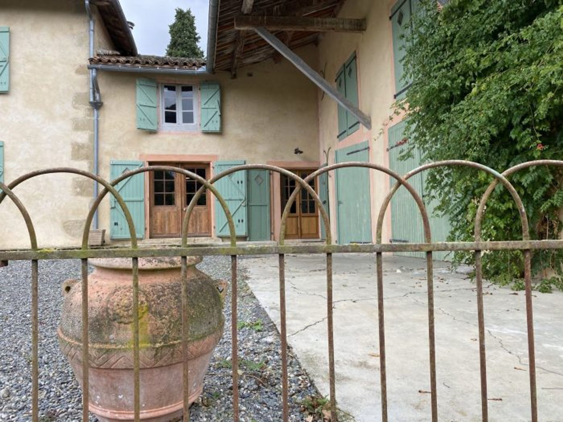 Haus im L'Isle-en-Dodon, Midi-Pyrenees 10029185