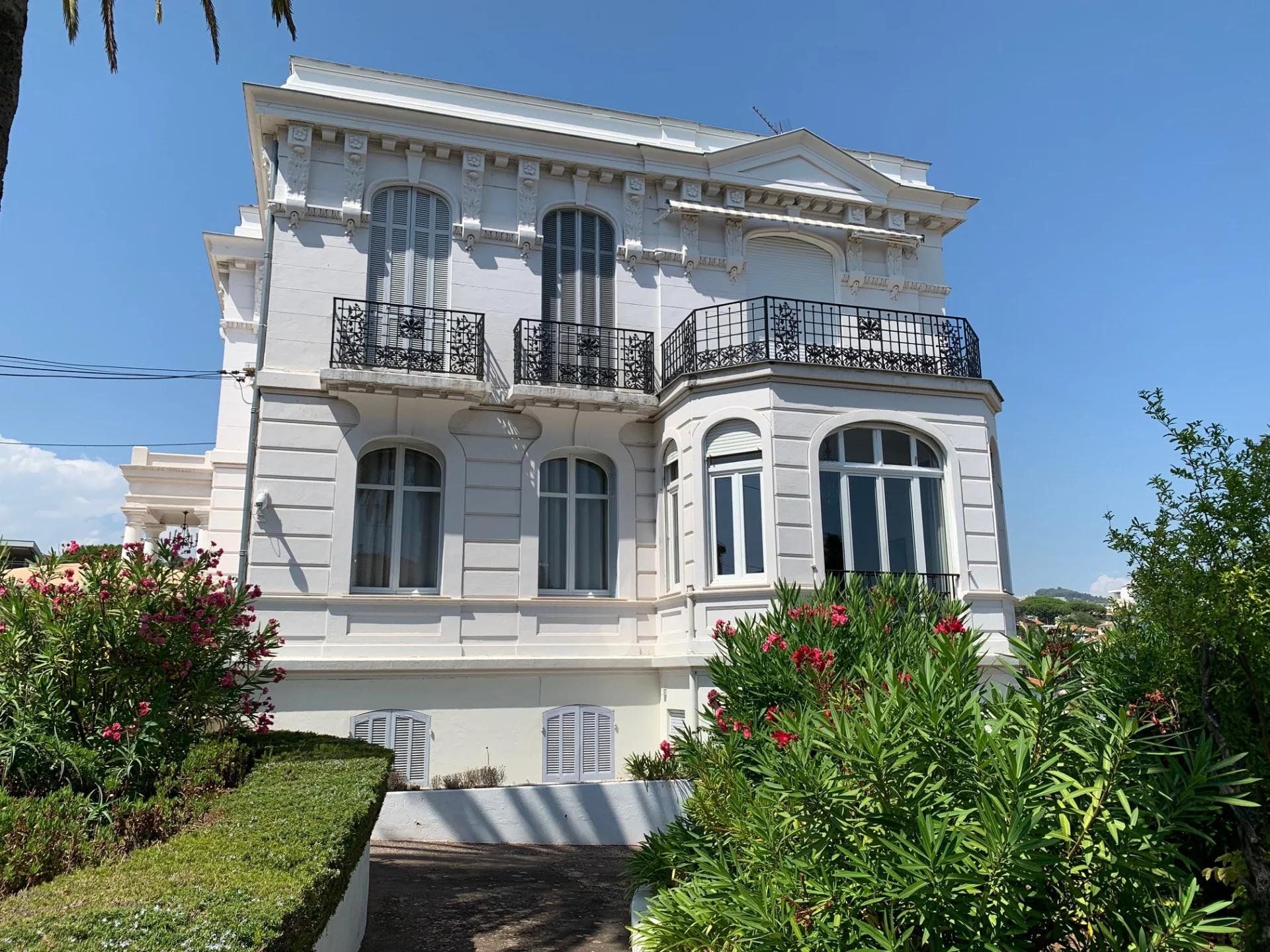 Tanah di Cannes Vallergues, Provence-Alpes-Cote dAzur 10029631