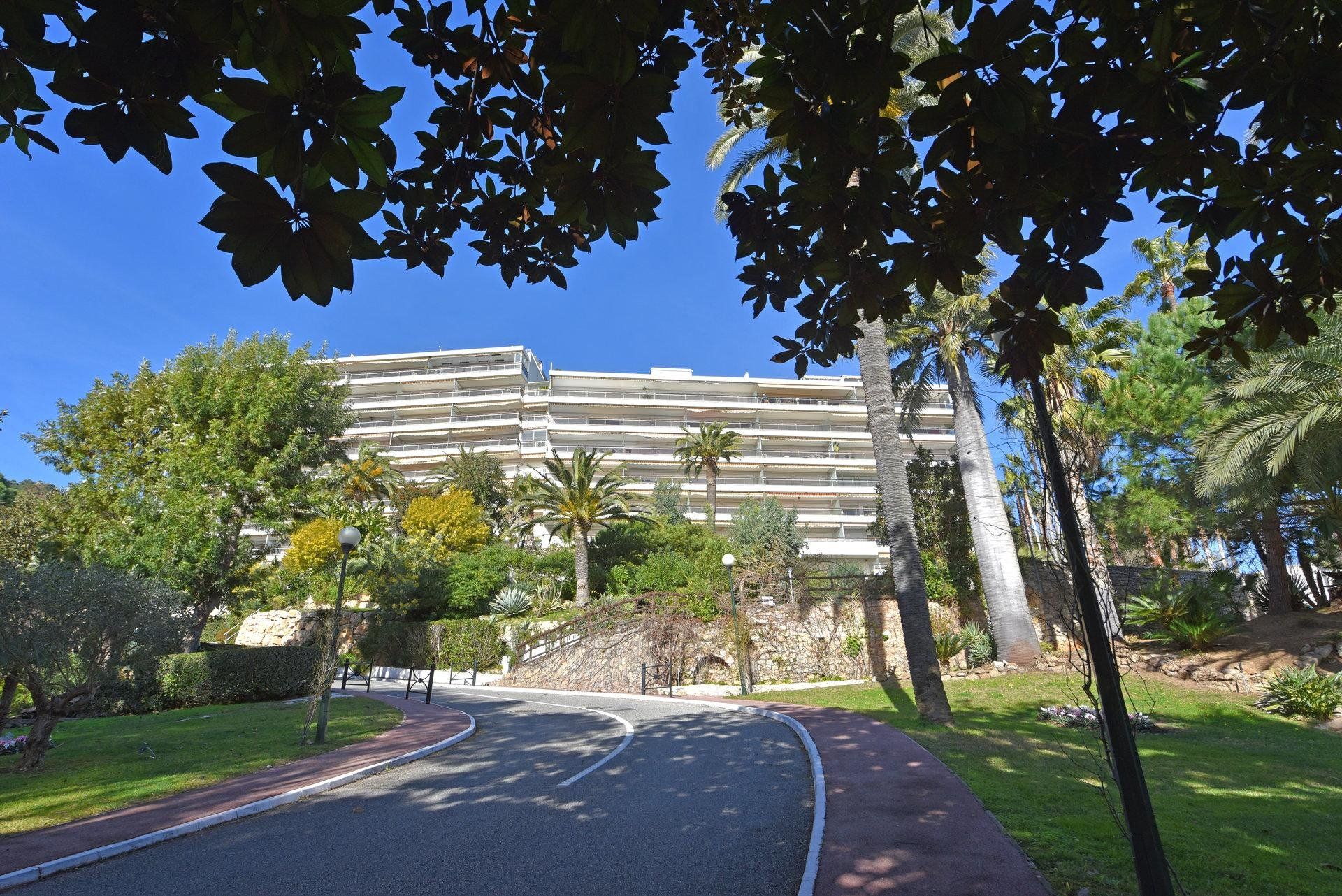 Condominium in Cannes Eden, Provence-Alpes-Cote d'Azur 10029647