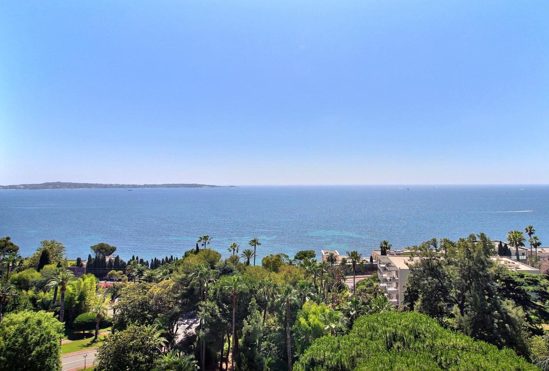 Condominium in Cannes Eden, Provence-Alpes-Cote d'Azur 10029647