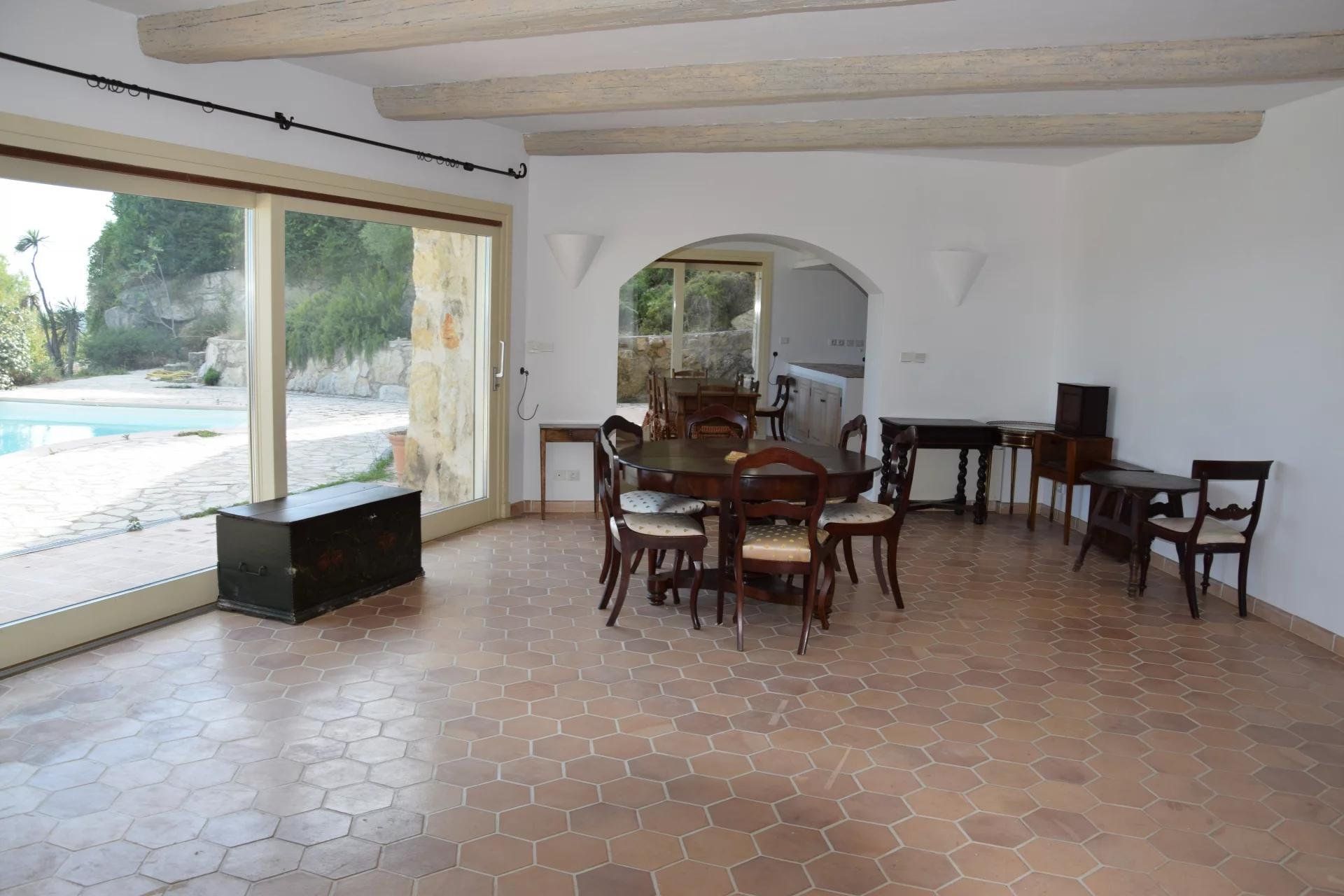 casa no Tourette Sur Loup,  10029667