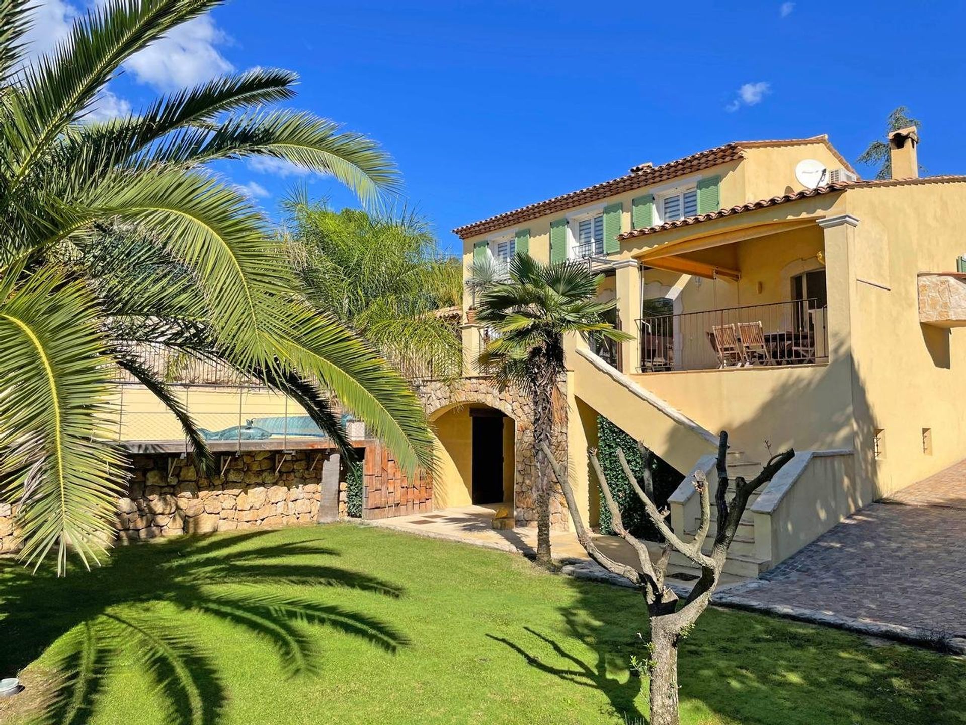 House in Vence, Provence-Alpes-Cote d'Azur 10029694