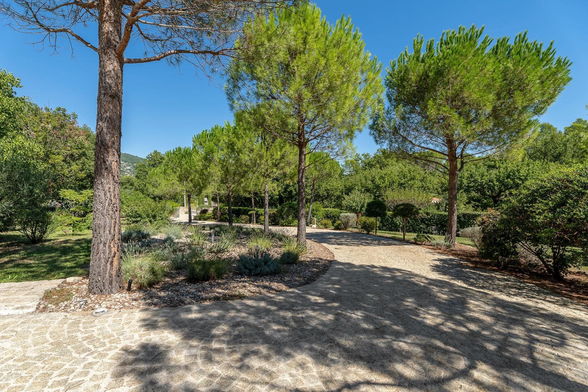 жилой дом в Seillans, Provence-Alpes-Cote d'Azur 10029706