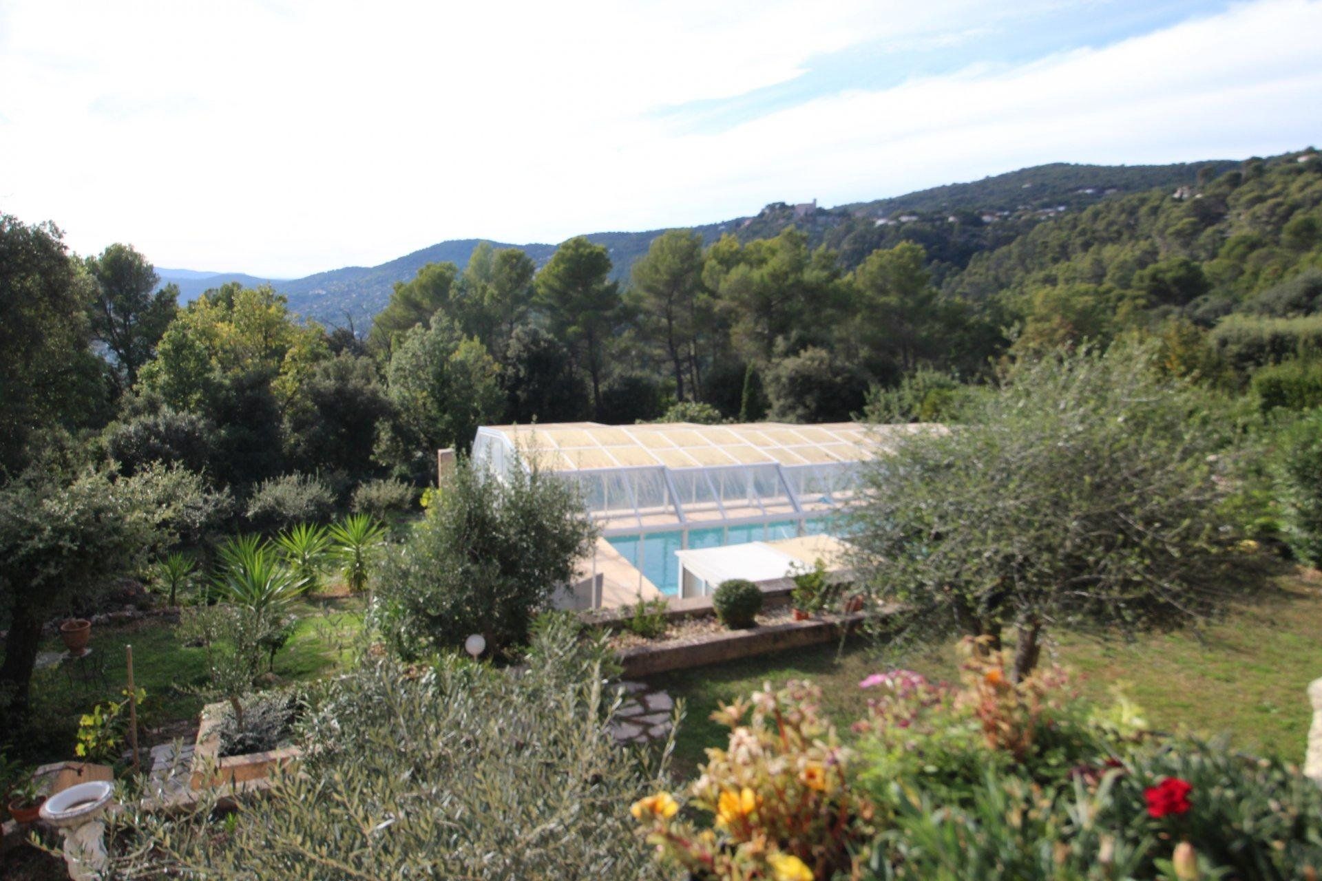 Hus i Cabris, Provence-Alpes-Cote d'Azur 10029836