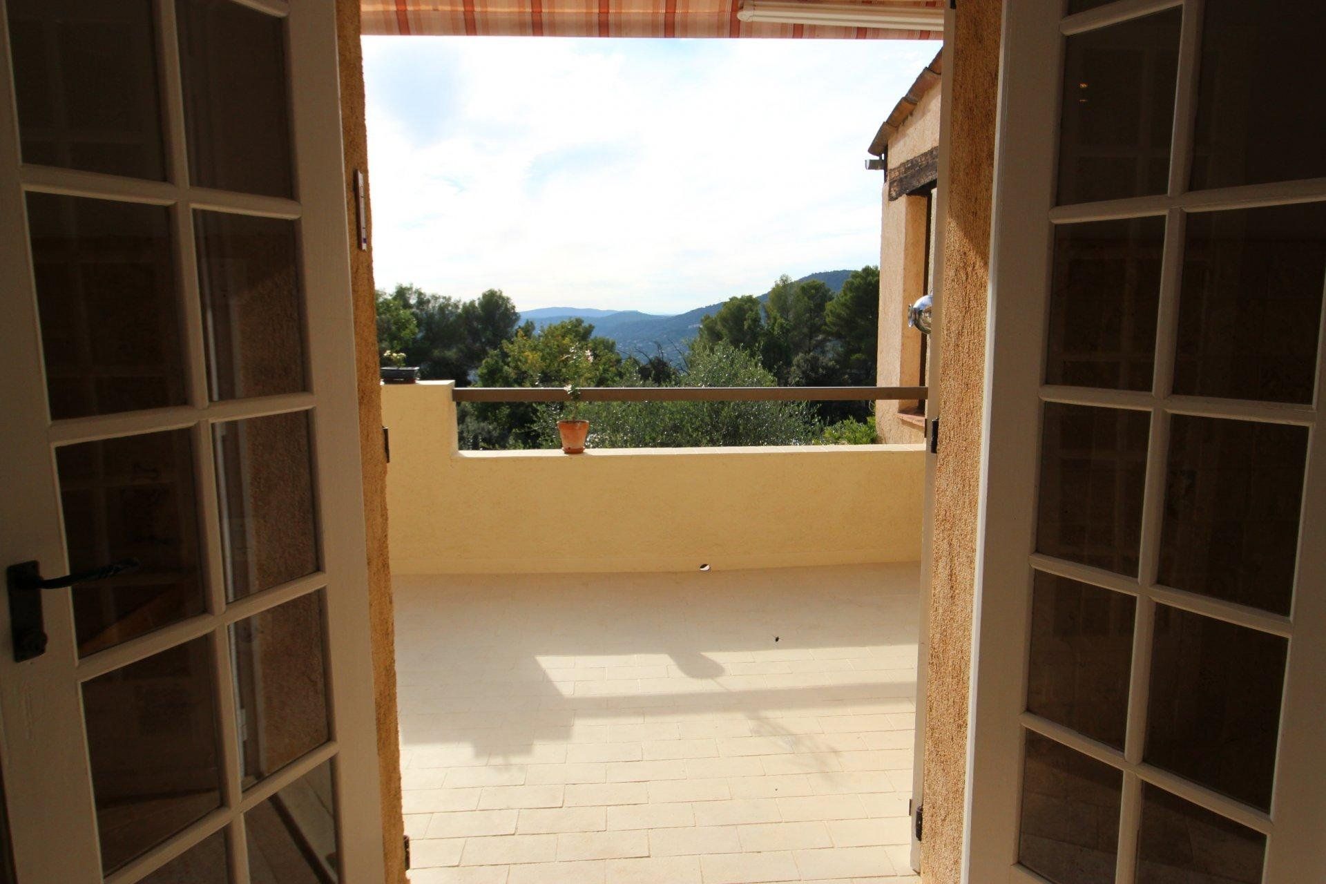 Hus i Cabris, Provence-Alpes-Cote d'Azur 10029836