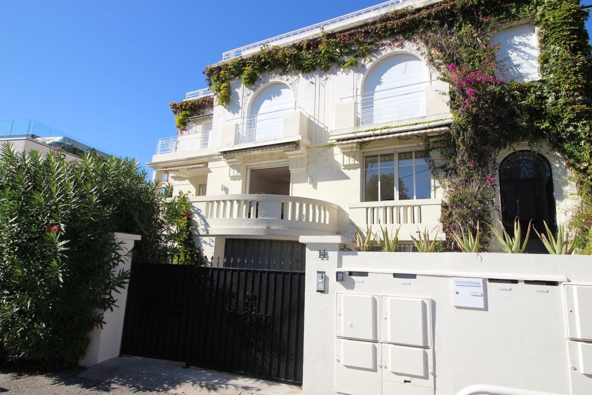 Condominio en Juan Les Pins,  10029846