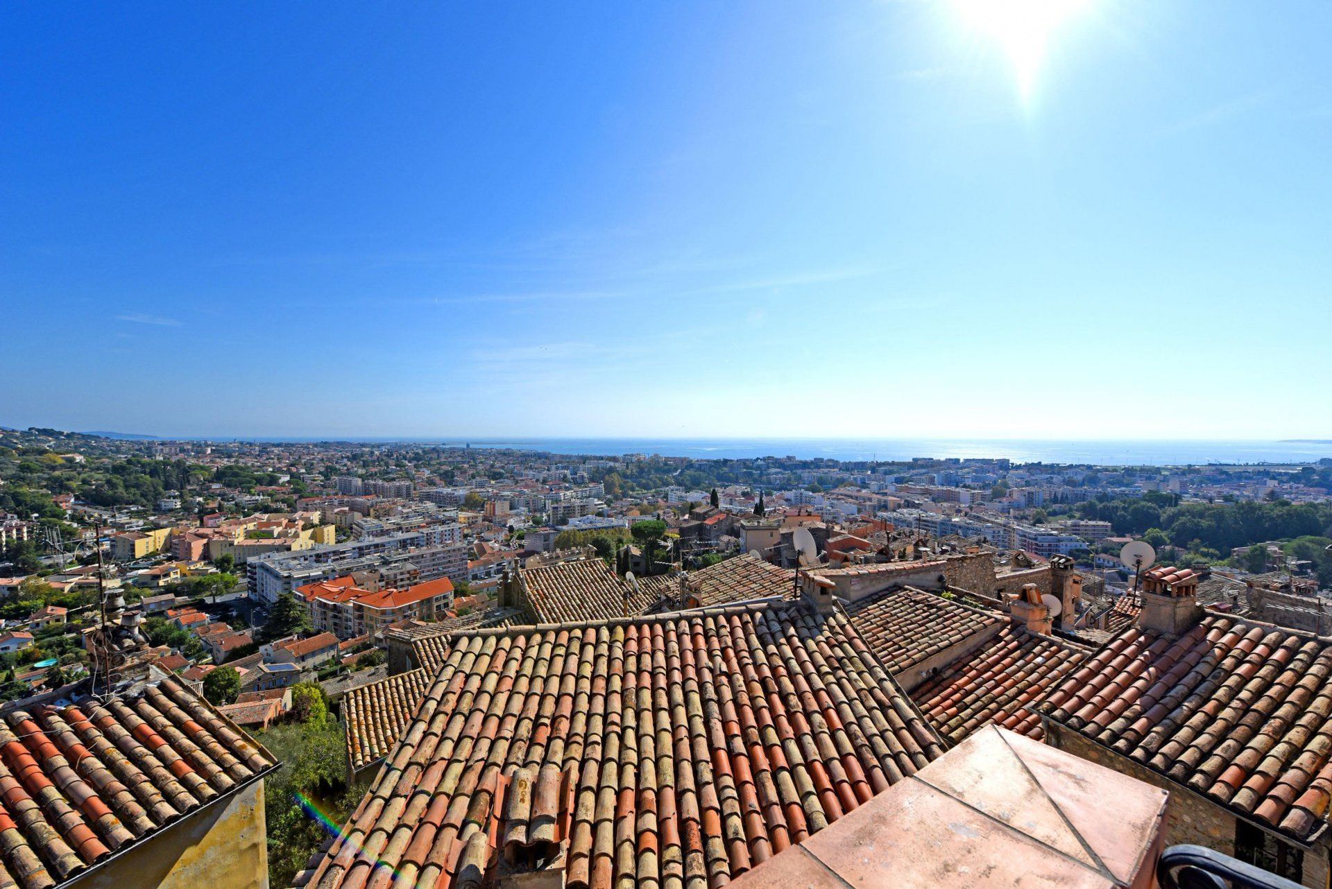 Condomínio no Saint-Paul-de-Vence, Provença-Alpes-Costa Azul 10029860