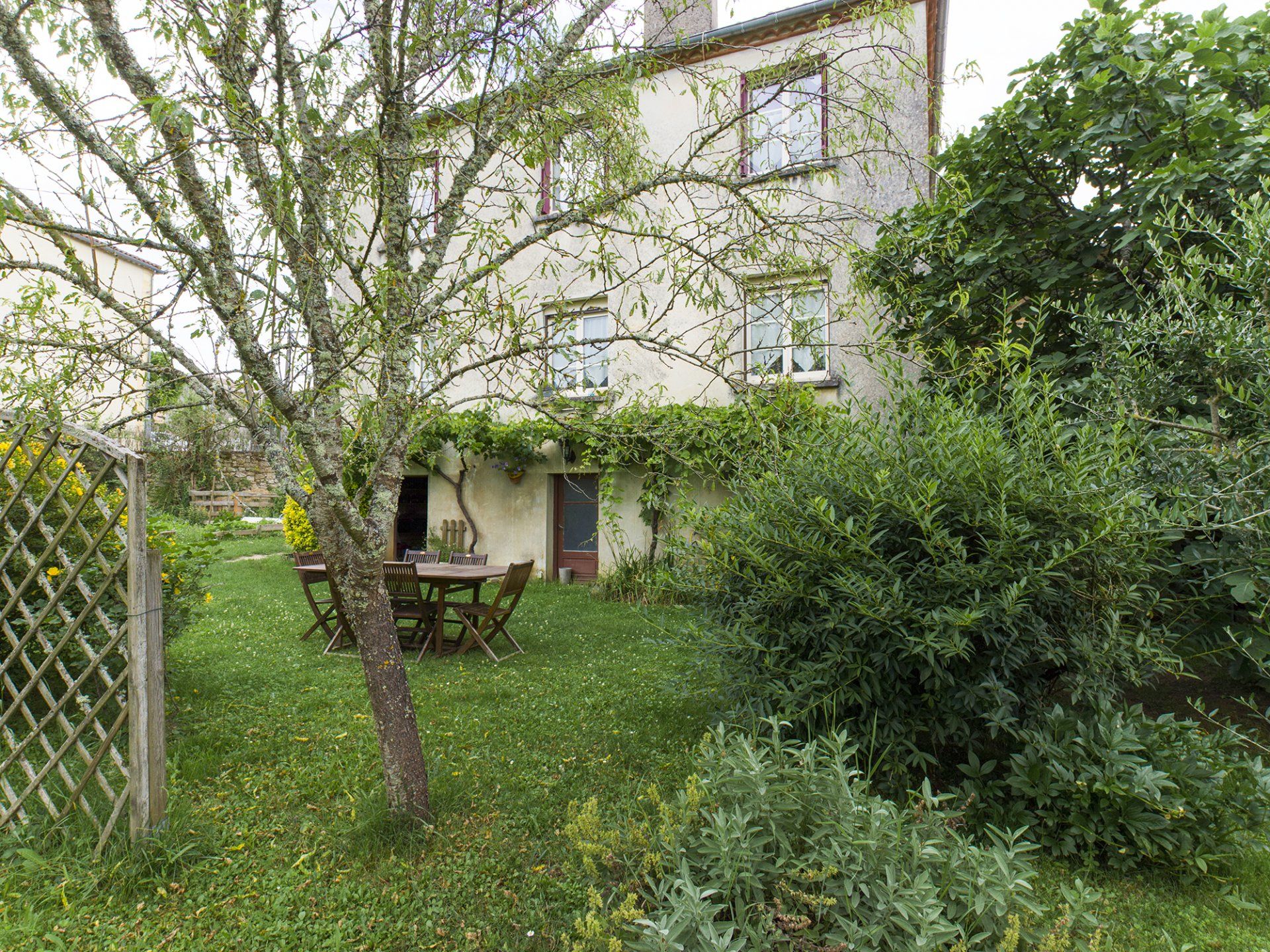 Hus i Puy-L'eveque, Midi-Pyrenees 10029862