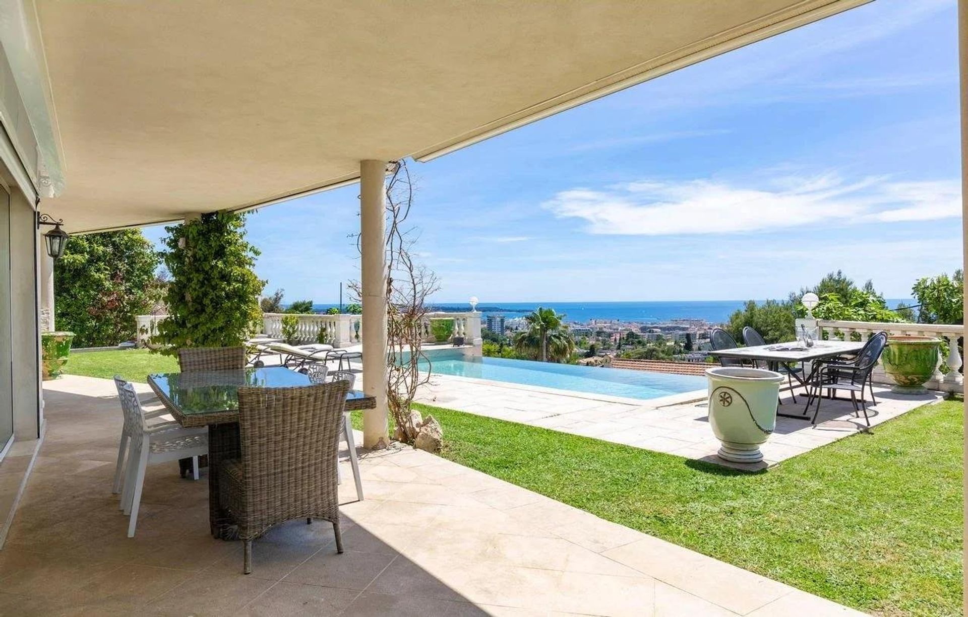 Rumah di Cannes, Provence-Alpes-Cote dAzur 10029891