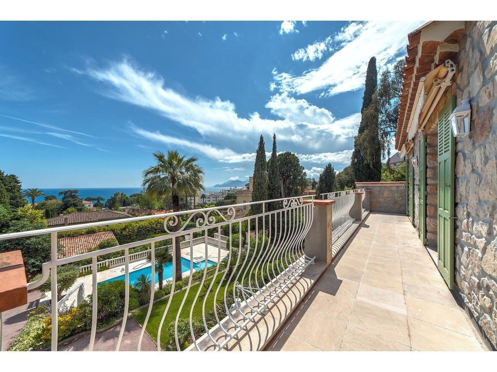 rumah dalam Cannes, Provence-Alpes-Cote dAzur 10029920