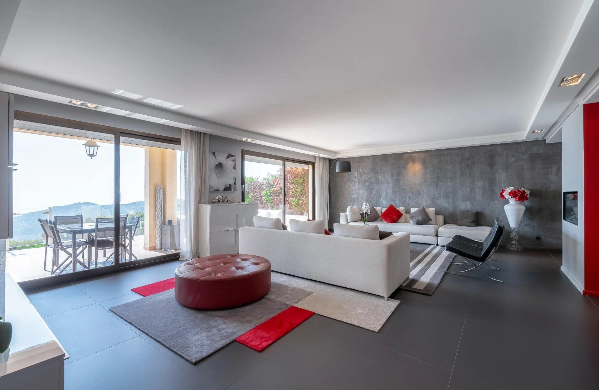 Condominium dans Villefranche-sur-Mer, Provence-Alpes-Cote d'Azur 10029938