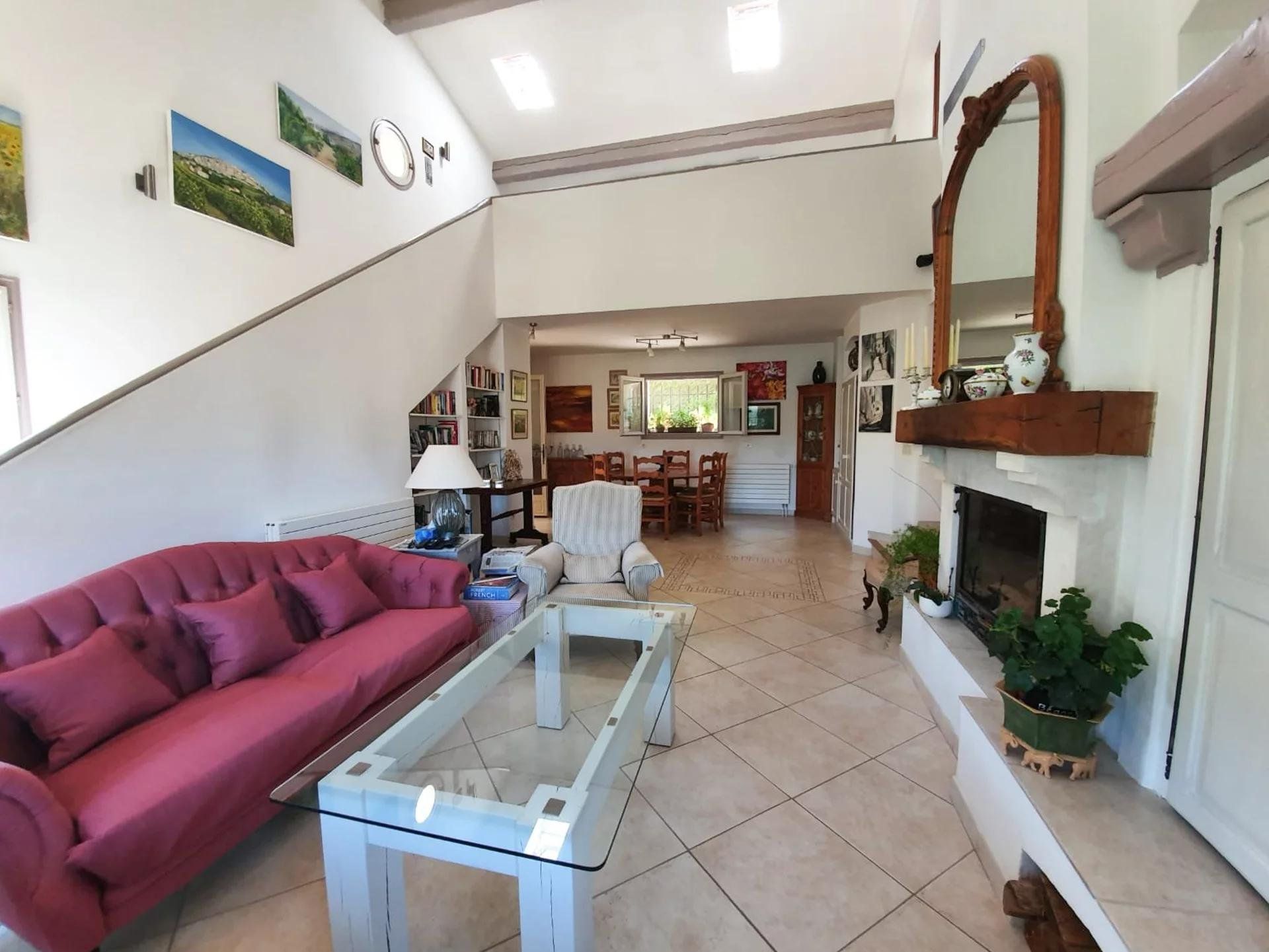 Huis in Tourrette-Levens, Provence-Alpes-Côte d'Azur 10029948