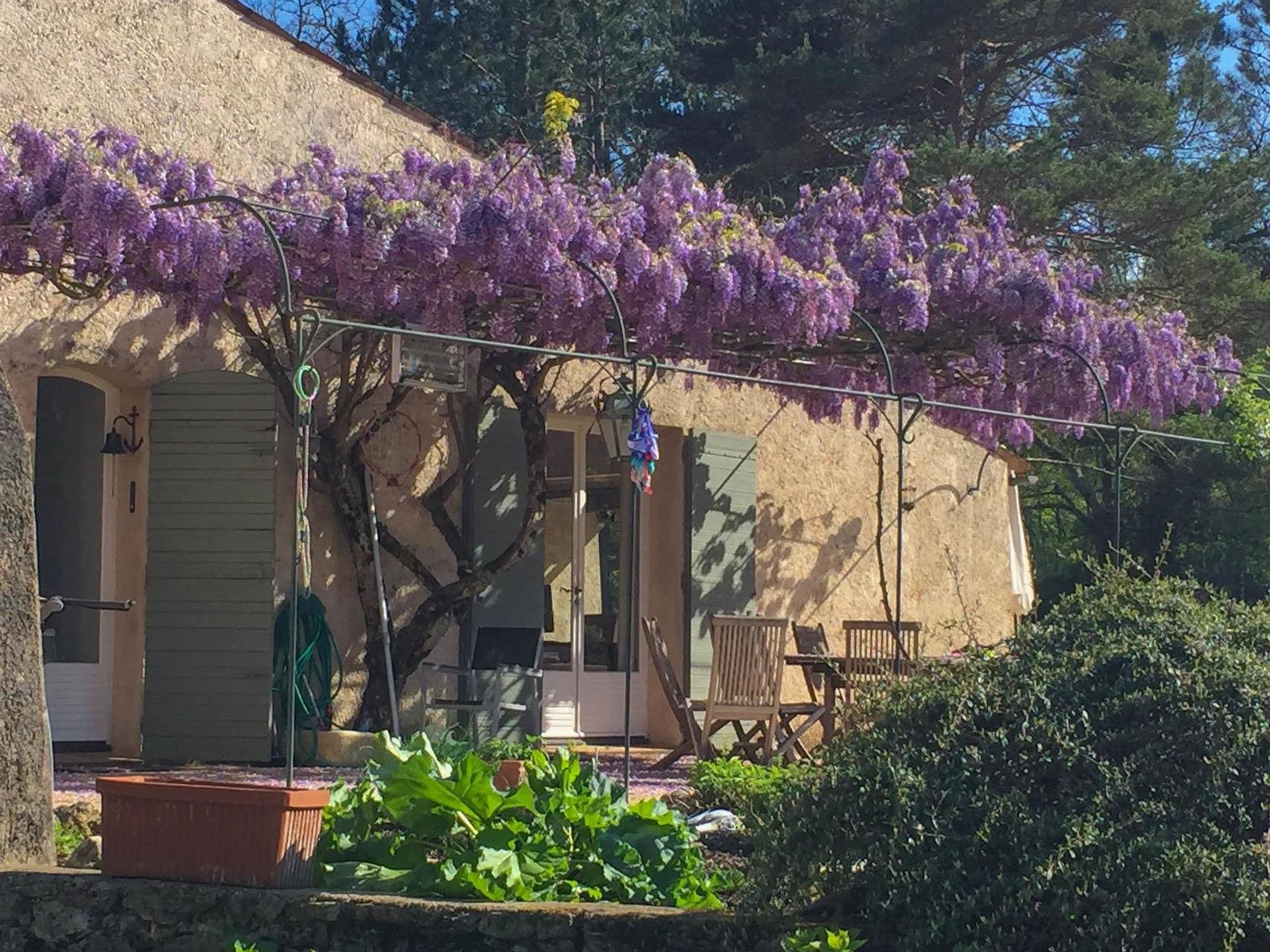 Talo sisään Callian, Provence-Alpes-Cote d'Azur 10029991